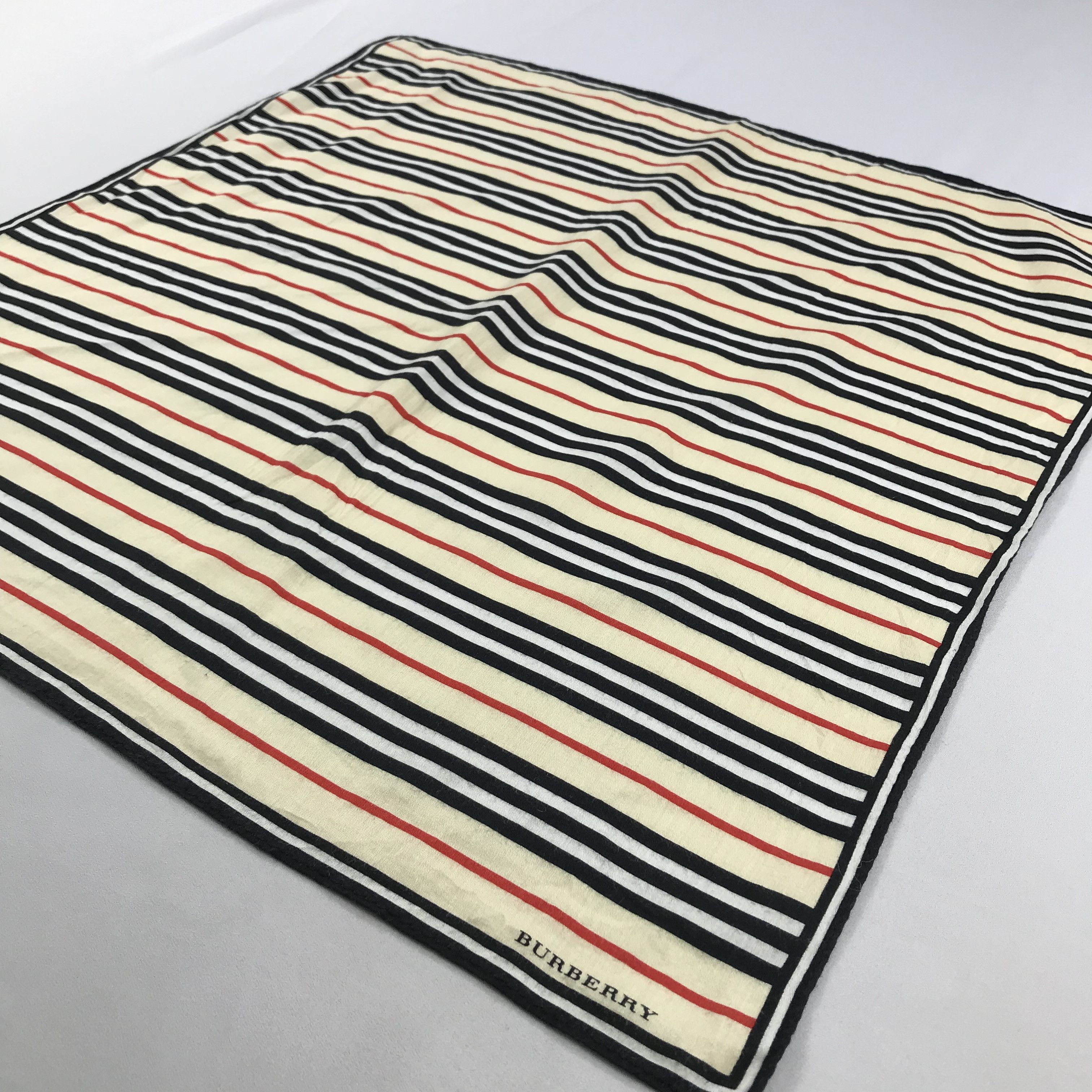 Burberry × Vintage Burberry Bandana / Handkerchief / Neckerchief - S2678 Size ONE SIZE - 2 Thumbnail