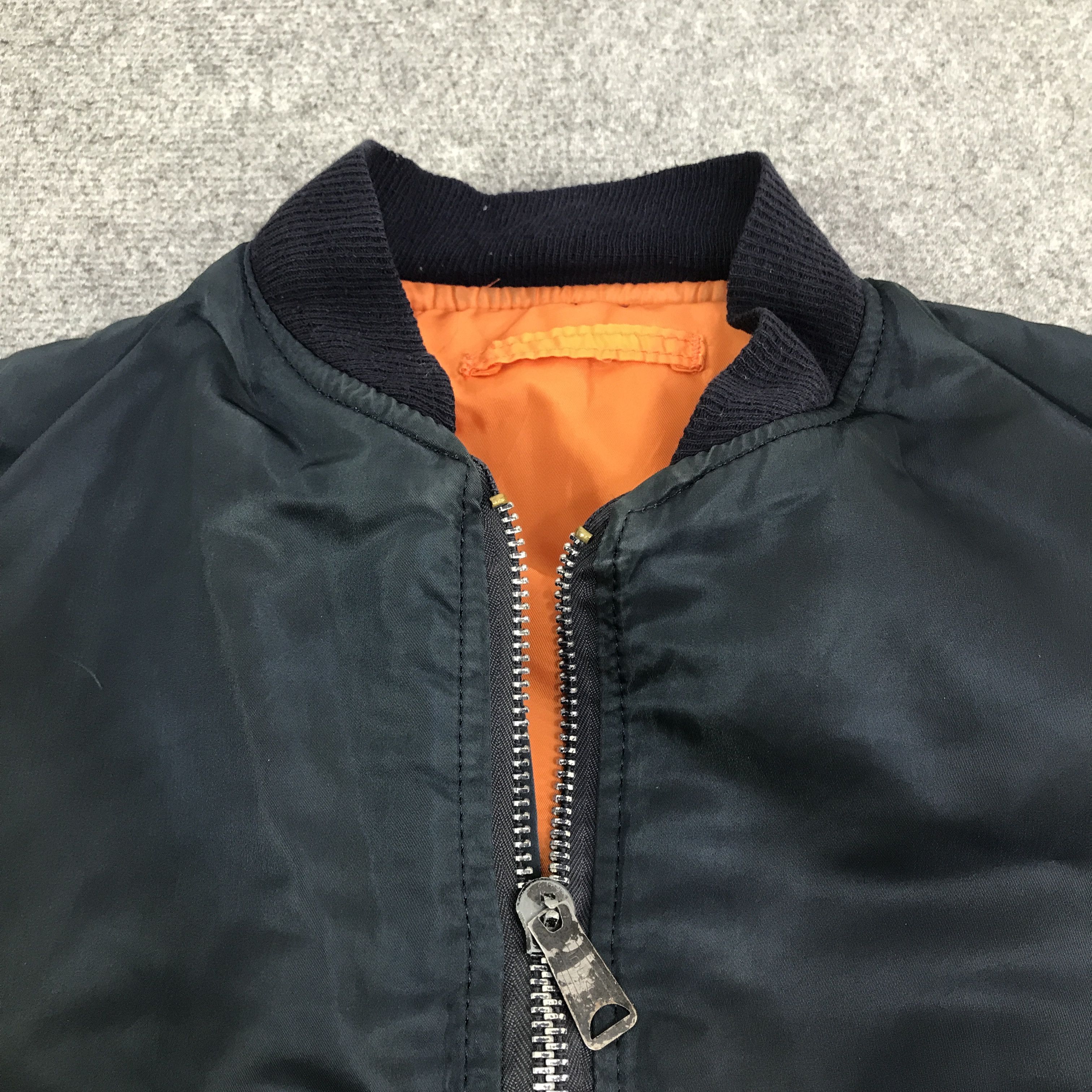 Alpha Industries Vtg Alpha Industries bombers Navy jacket K109B15 Size US M / EU 48-50 / 2 - 5 Thumbnail