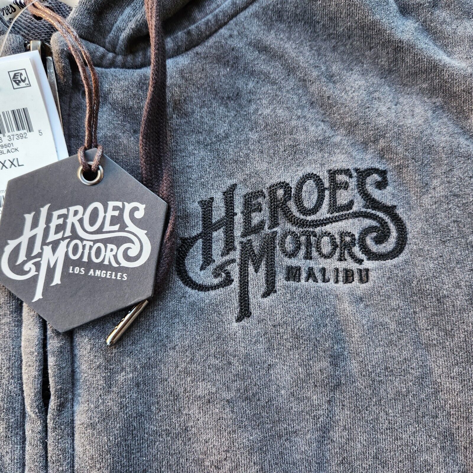 The Unbranded Brand Heroes Motors Men's Washed Casual Pullover Hoodie Size XXL Size US XXL / EU 58 / 5 - 3 Thumbnail
