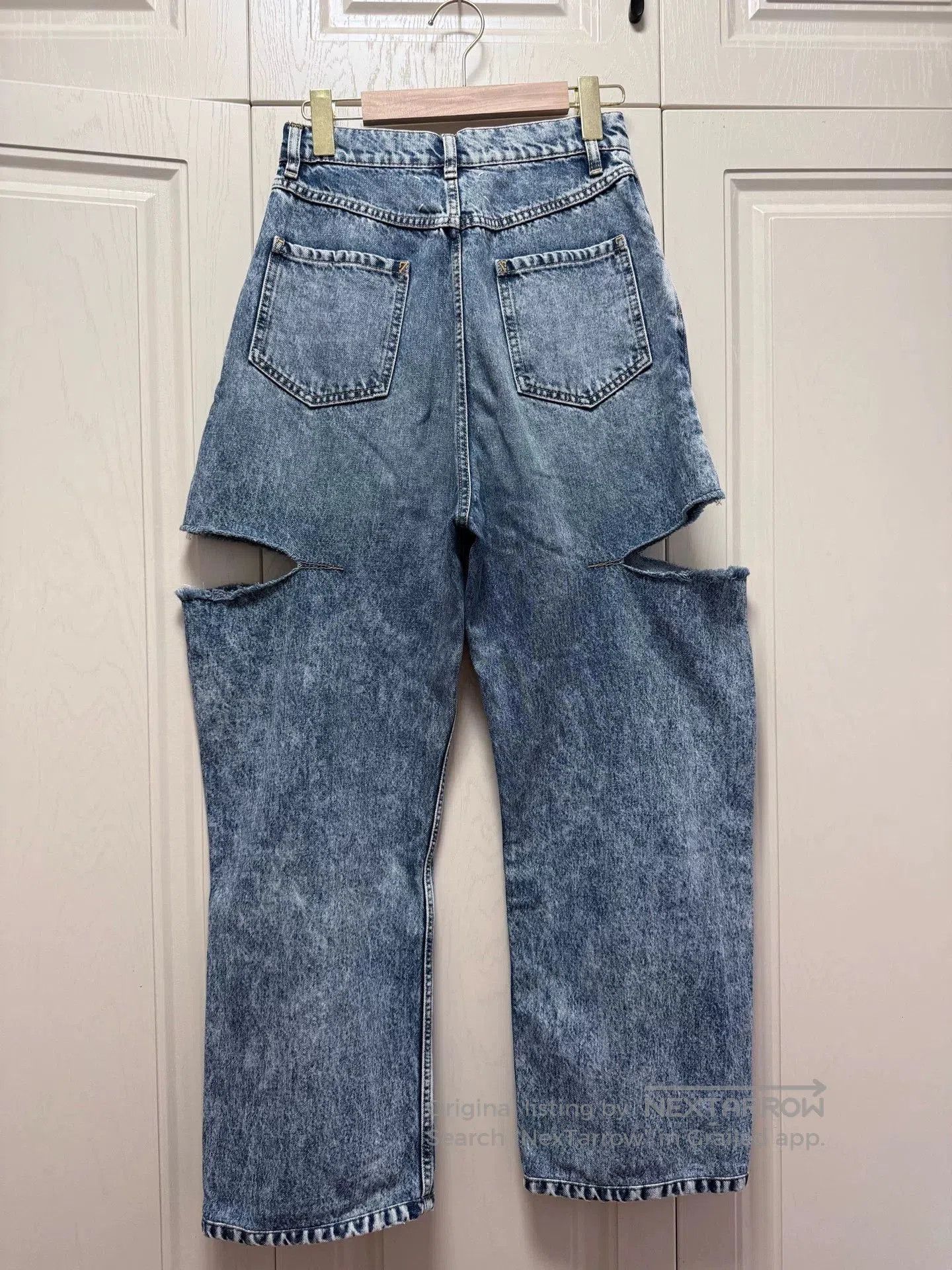 Maison Margiela Maison Margiela Distressed Straight Jeans. Size 39" - 2 Thumbnail
