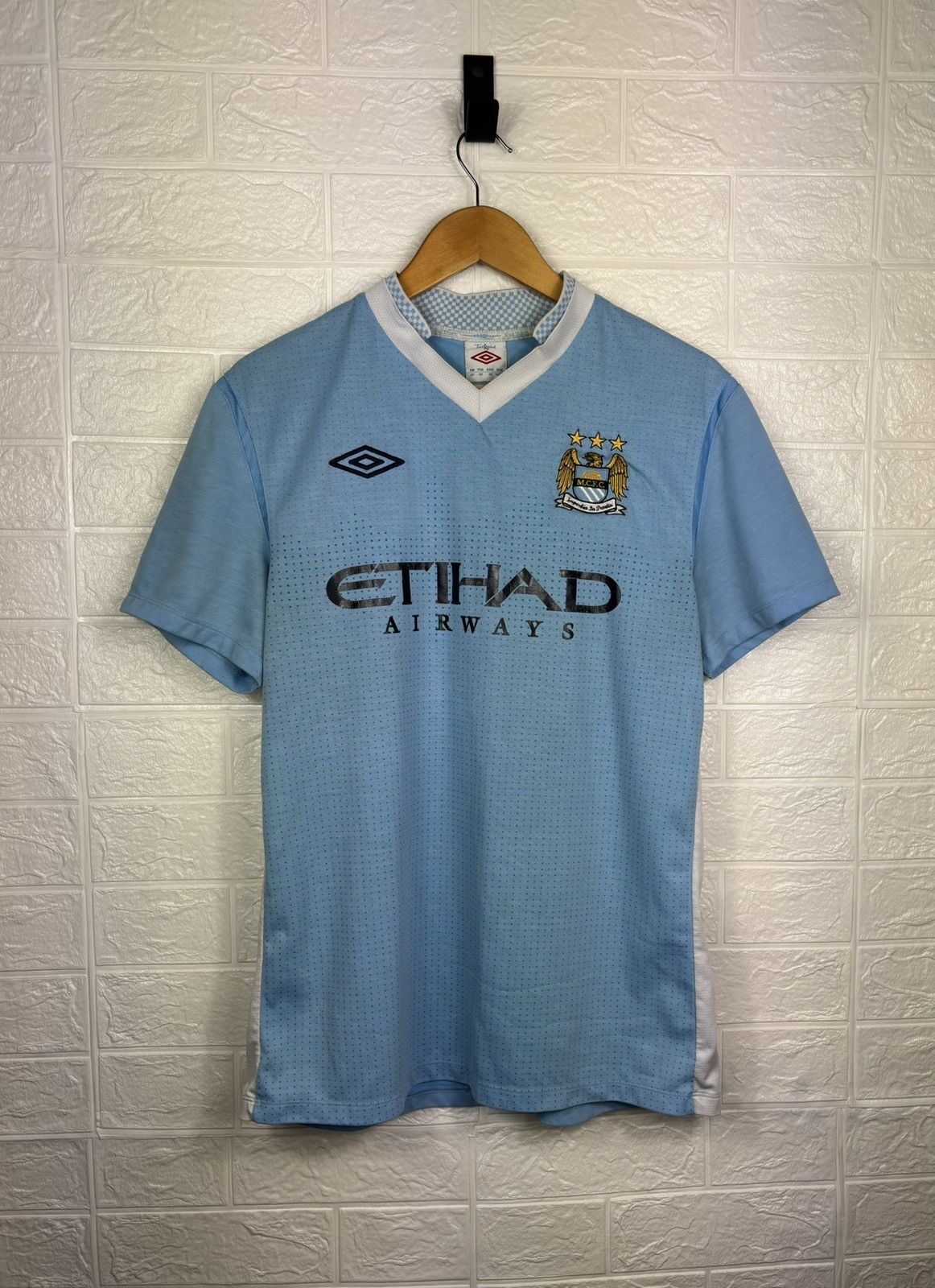 Umbro MANCHESTER CITY #21 SILVA 2011/2012 FOOTBALL SHIRT JERSEY Size US M / EU 48-50 / 2 - 2 Thumbnail