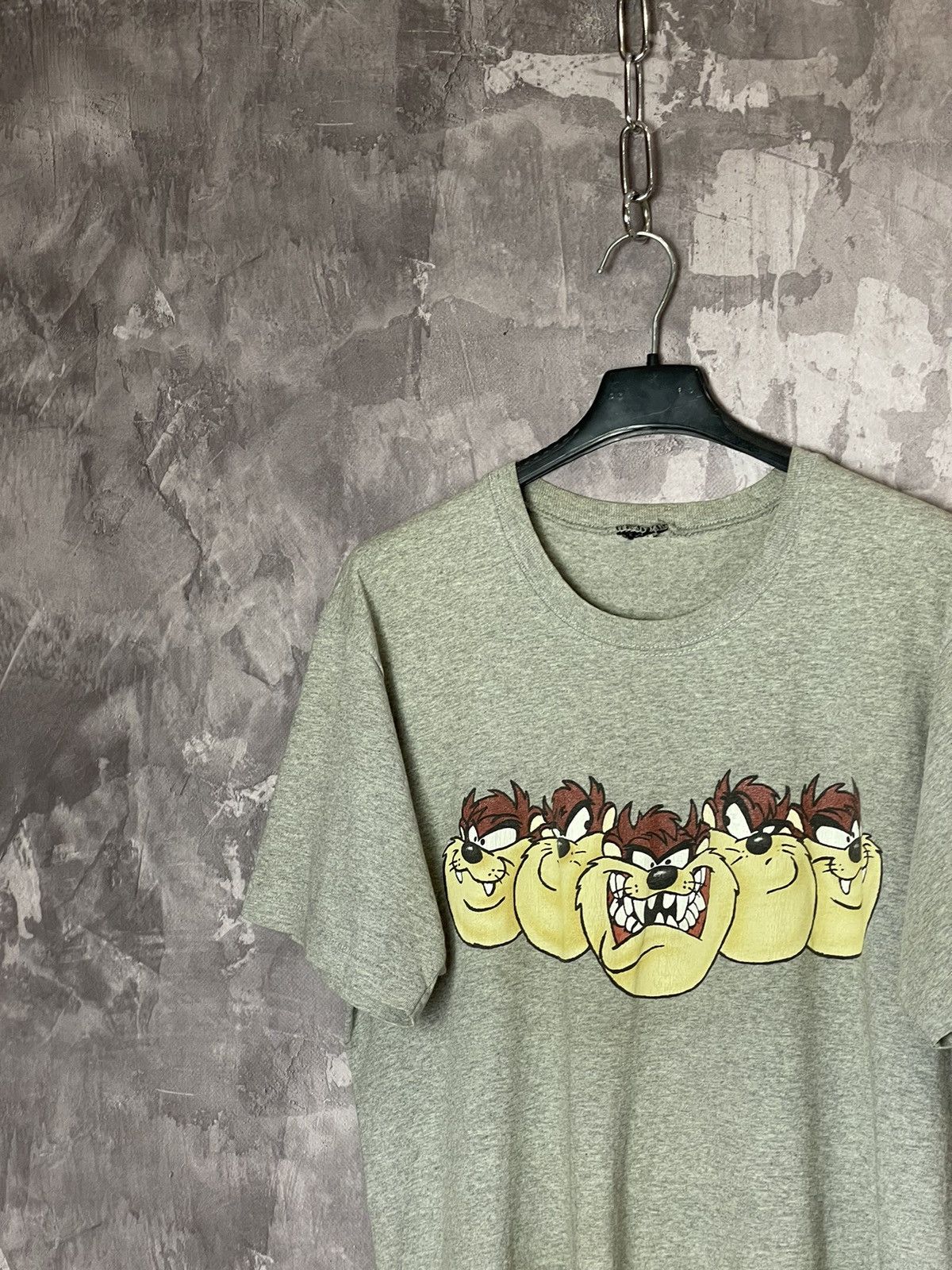 Vintage 1990s TAZ Tasmanian Devil t-shirt Looney Tunes Size US M / EU 48-50 / 2 - 3 Thumbnail