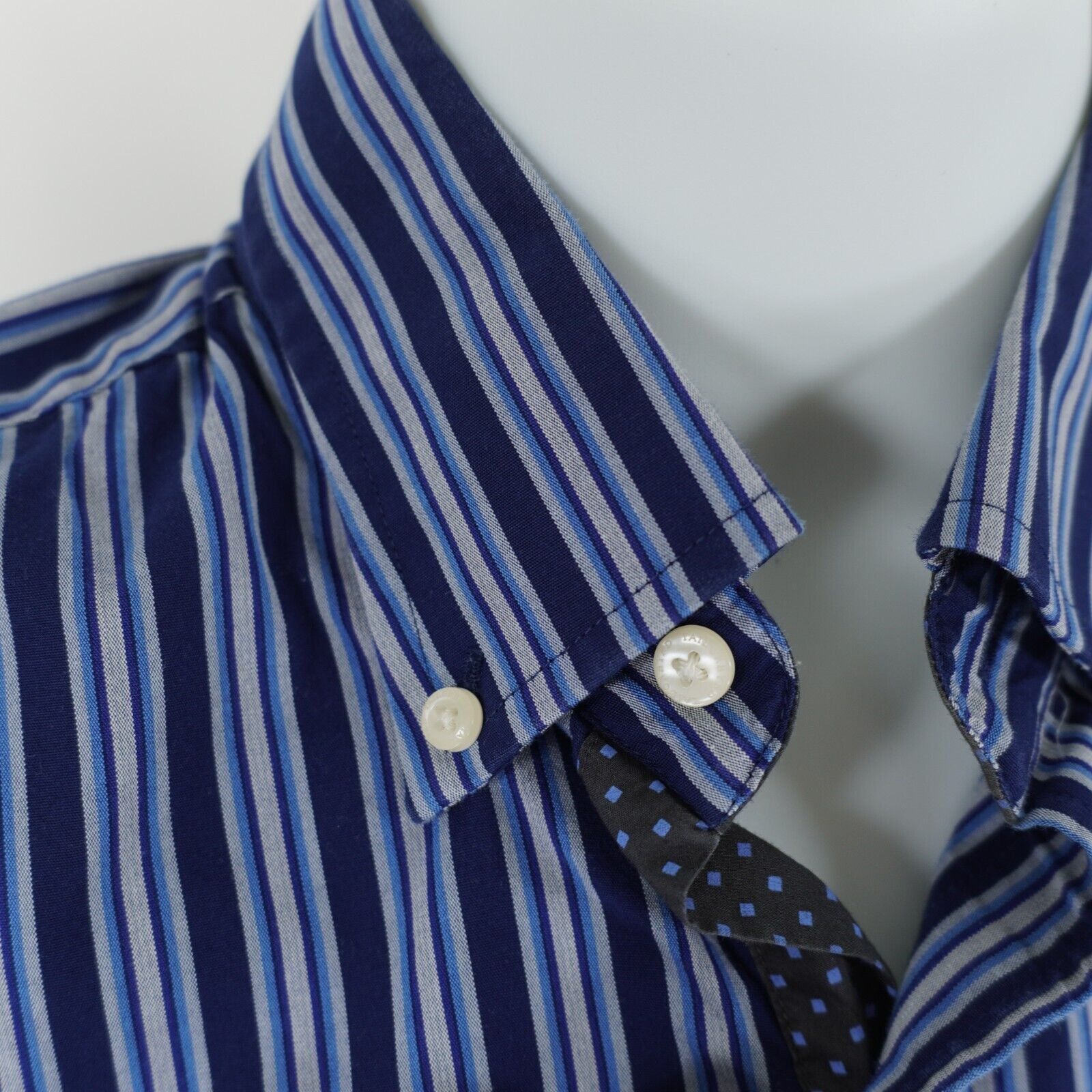 Tailorbyrd Tailorbyrd Blue Striped Flip Cuff Pocket Front Button Down S Size US S / EU 44-46 / 1 - 3 Thumbnail