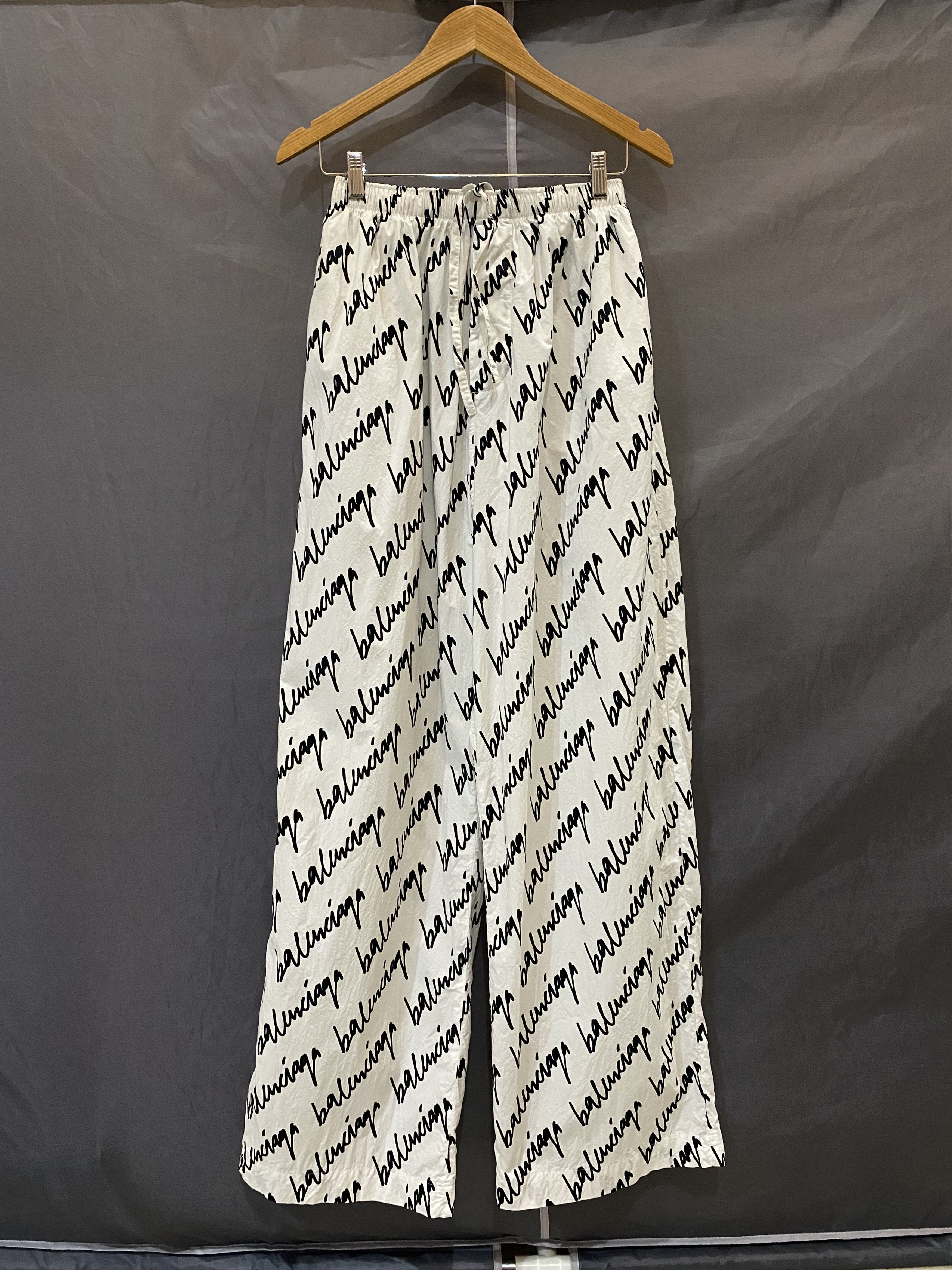 Balenciaga Balenciaga Cursive Logo Pajama Pants Size 25" / US 0 / IT 36 - 1 Thumbnail