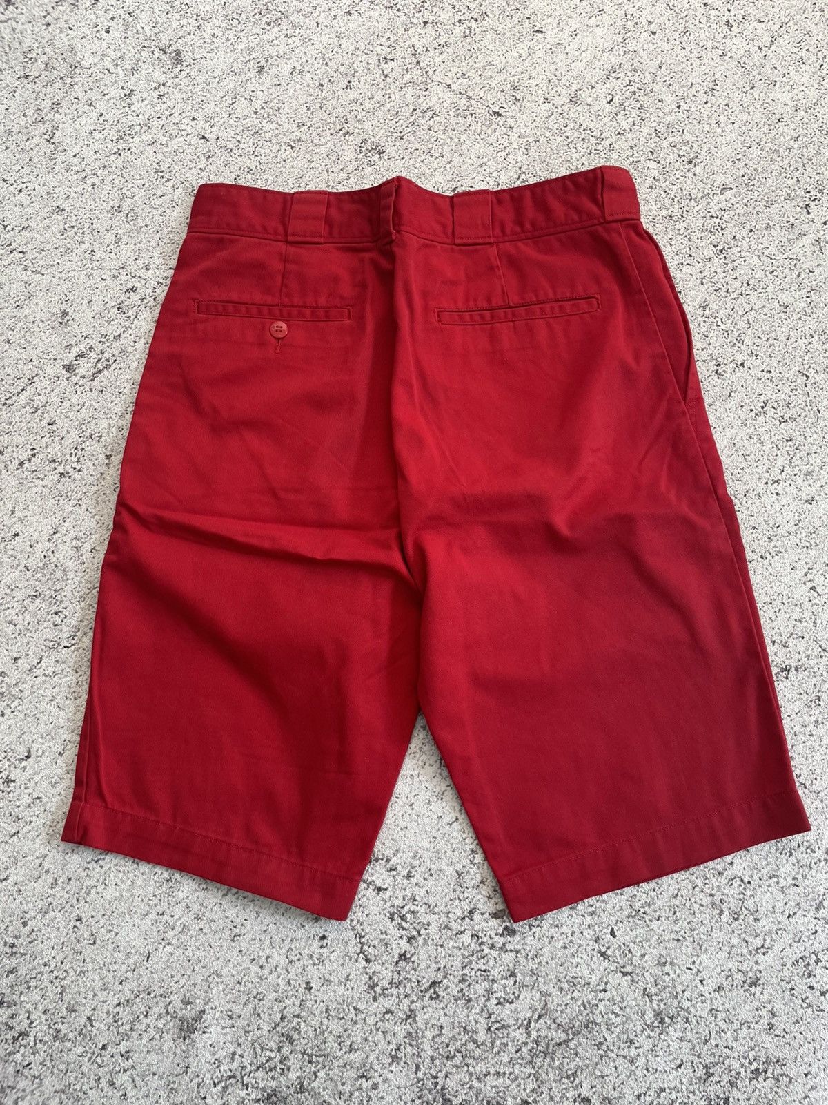 Pointer Bloody red short pants pointer vintage vkei Size US 32 / EU 48 - 3 Thumbnail