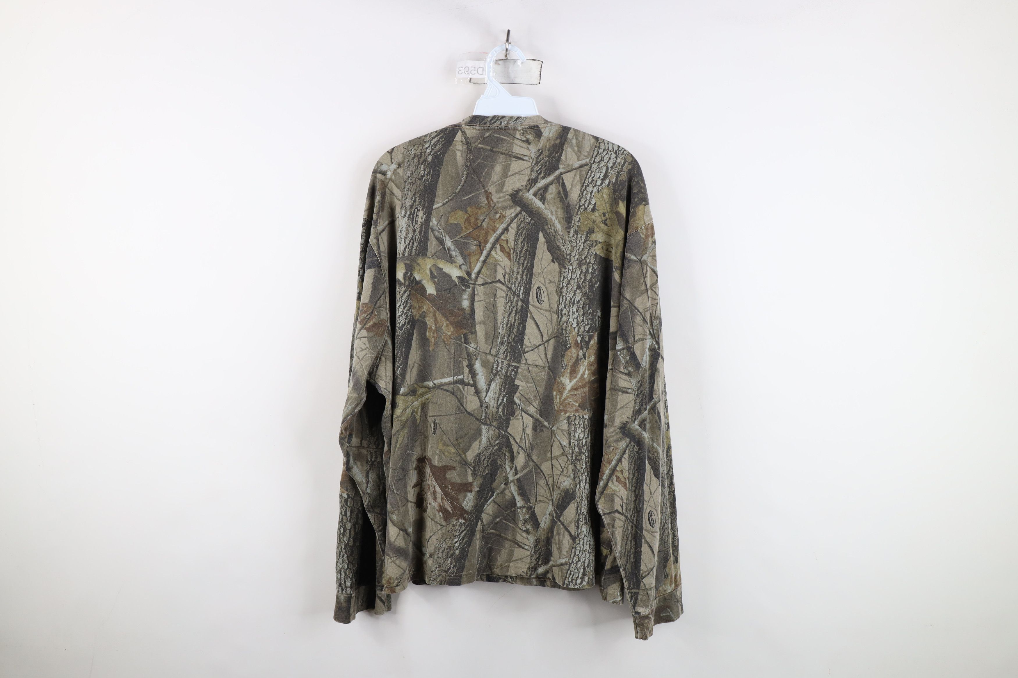 Vintage Vintage Y2K Streetwear Camouflage Long Sleeve Pocket T-Shirt Size US XXL / EU 58 / 5 - 11 Thumbnail