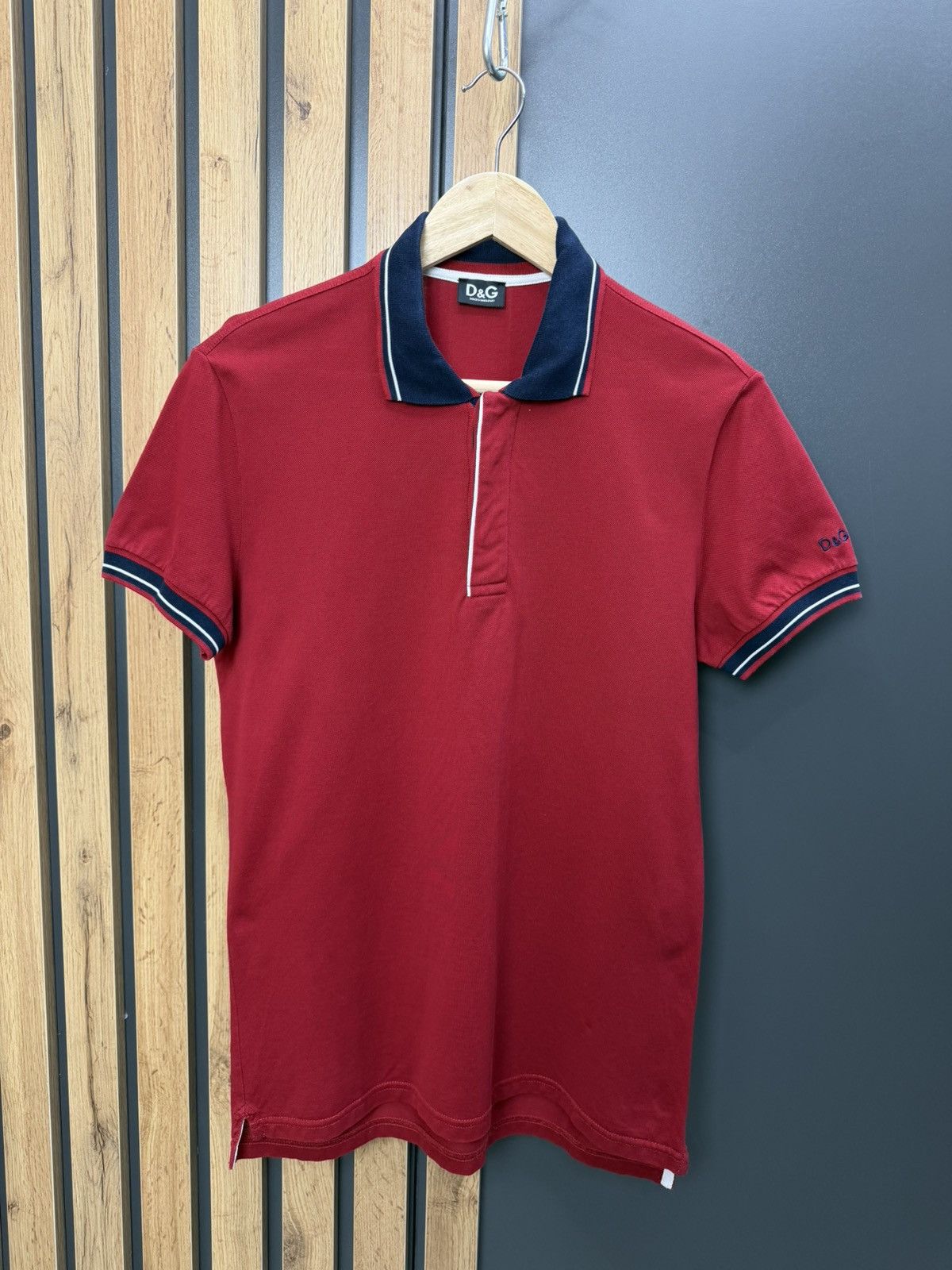 Dolce & Gabbana Dolce & Gabbana D&G Red Polo Shirt Size M Size US M / EU 48-50 / 2 - 1 Thumbnail