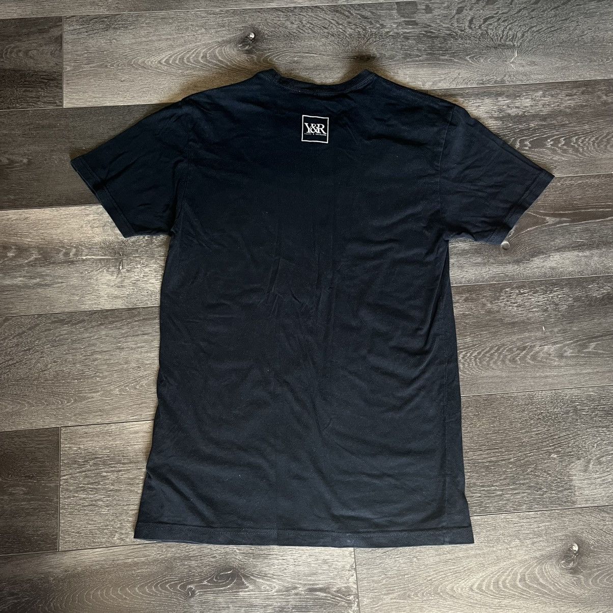 Young And Reckless Vintage Young and Reckless Y&R Block Logic Graphic Logo Tee Size US S / EU 44-46 / 1 - 2 Thumbnail