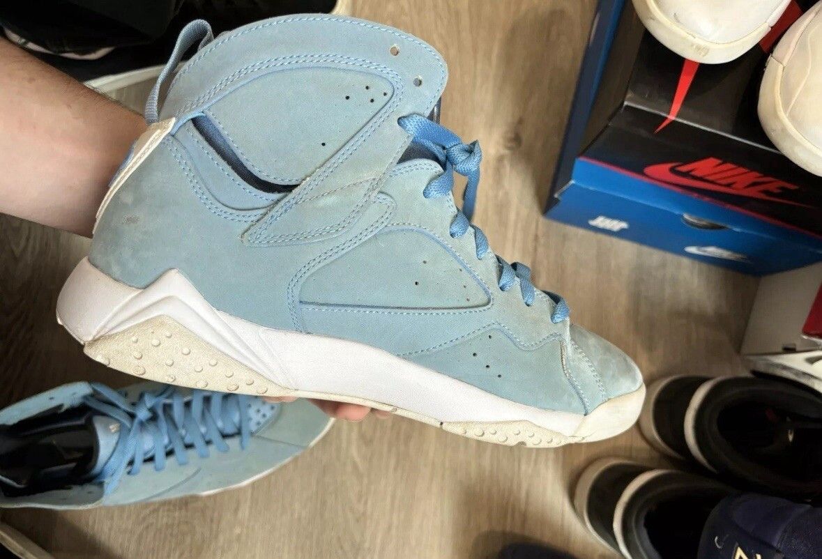 Jordan Brand Air Jordan 7 Retro Pantone Size US 9.5 / EU 42-43 - 4 Thumbnail