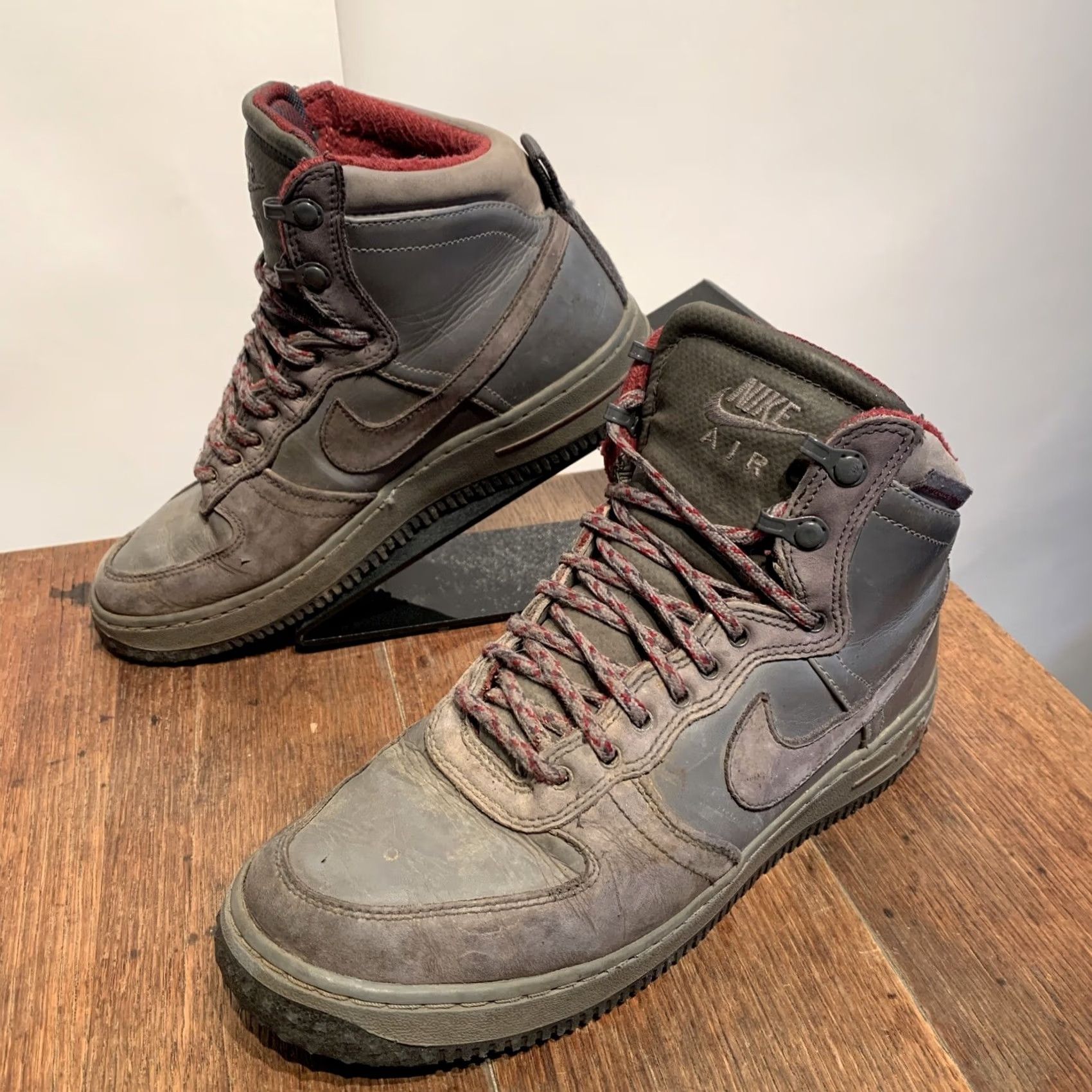 Nike Nike Air Force 1 High Men’s Sz 7 Cool Gray 537889-001 2012 Hiking Military Boot Sneakers Size US 7 / EU 40 - 4 Thumbnail