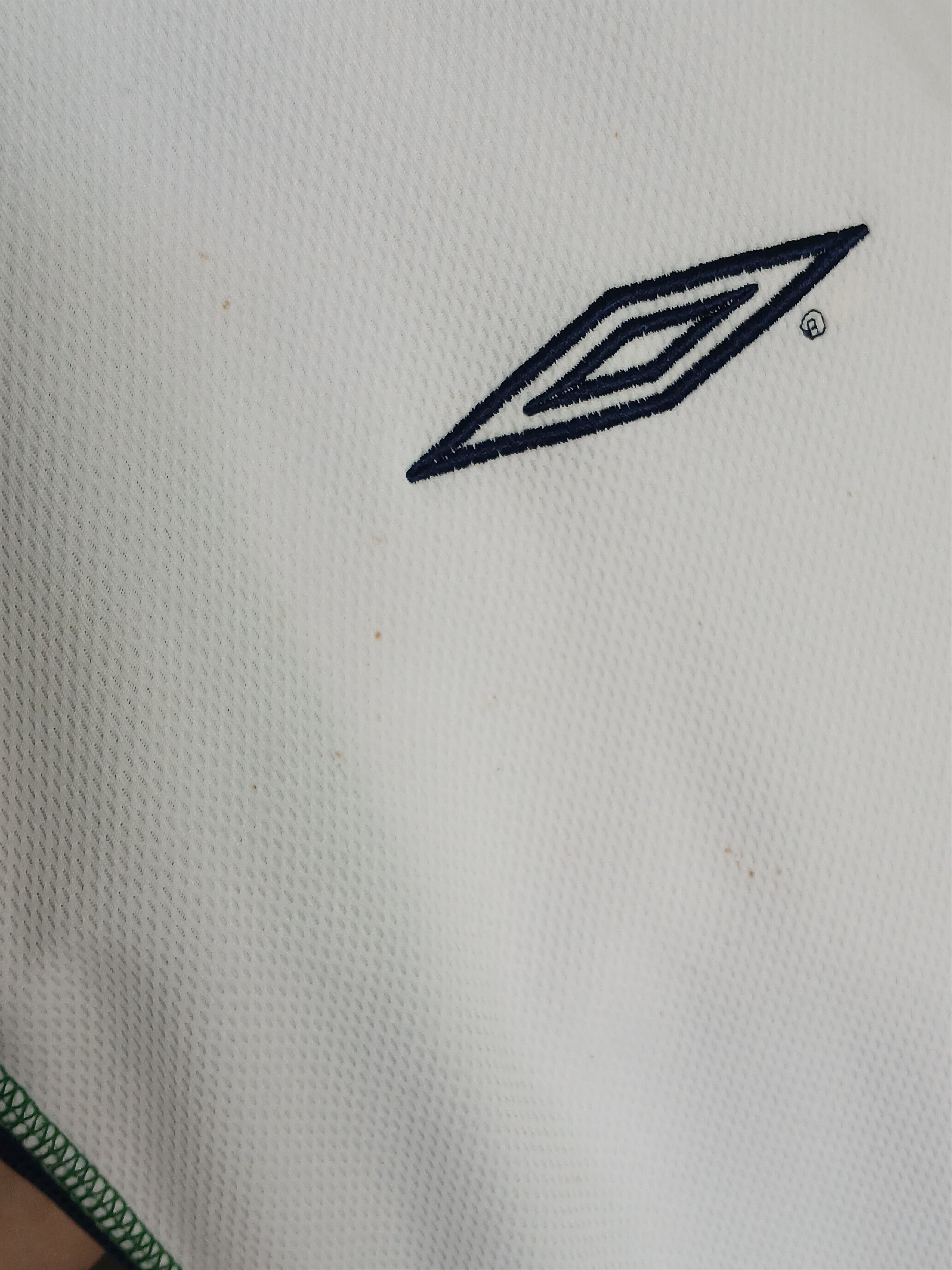 Other Ireland National Team 2001/2002 Away Football Jersey T-Shirt Size US L / EU 52-54 / 3 - 6 Thumbnail