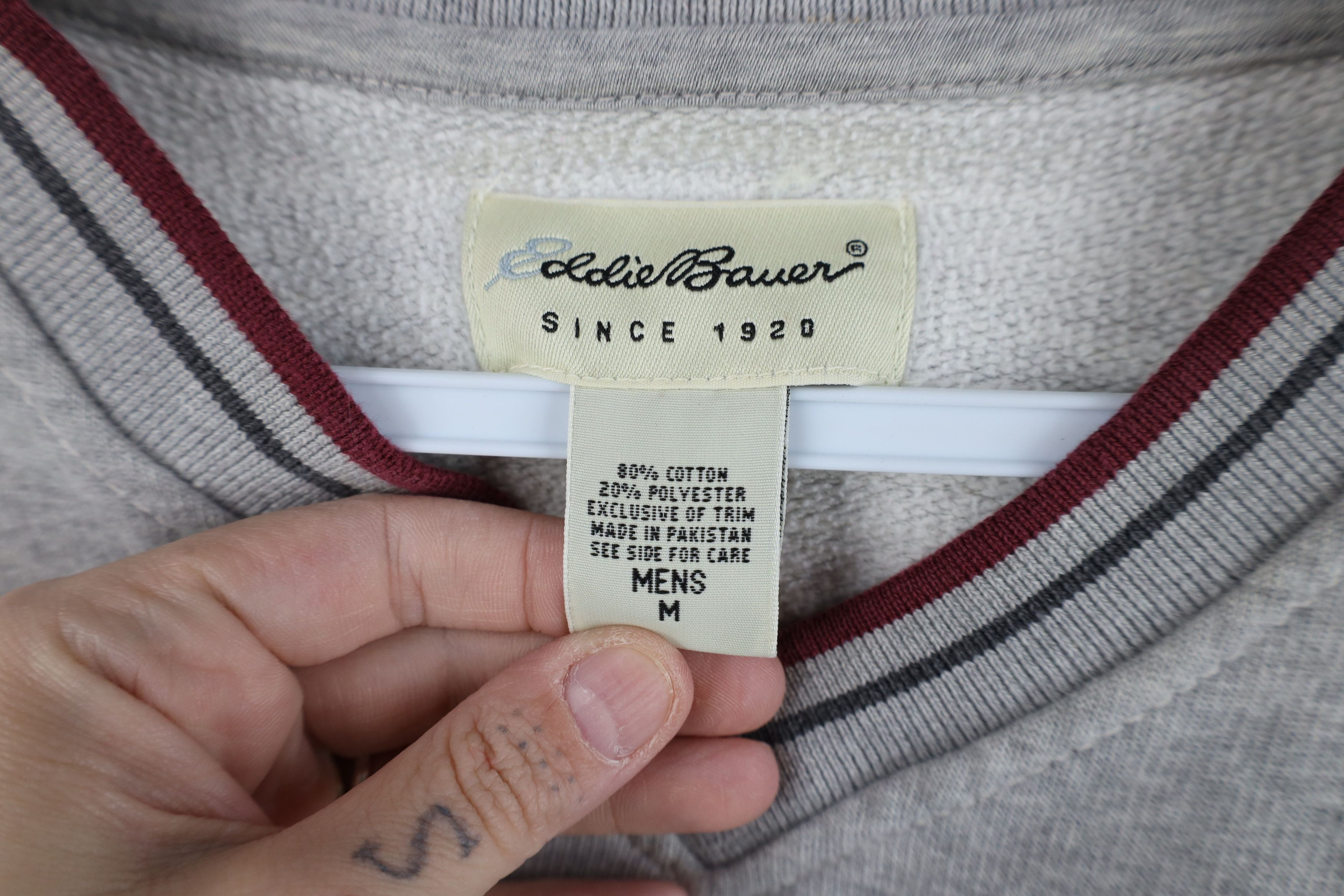 Eddie Bauer Vintage 90s Eddie Bauer Script V-Neck Sweatshirt Gray Size US M / EU 48-50 / 2 - 5 Thumbnail