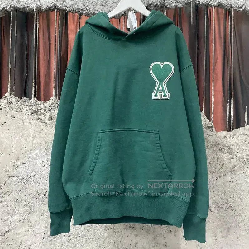 AMI AMI Long Sleeve Hoodie in Green . Size L / US 10 / IT 46 - 1 Thumbnail