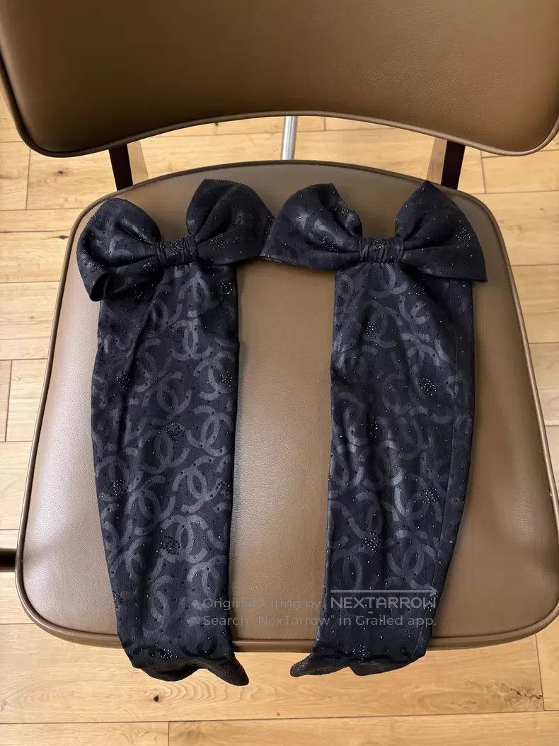 Chanel Chanel 23S black silk full print double C black diamond bo Size XS / US 0-2 / IT 36-38 - 4 Thumbnail