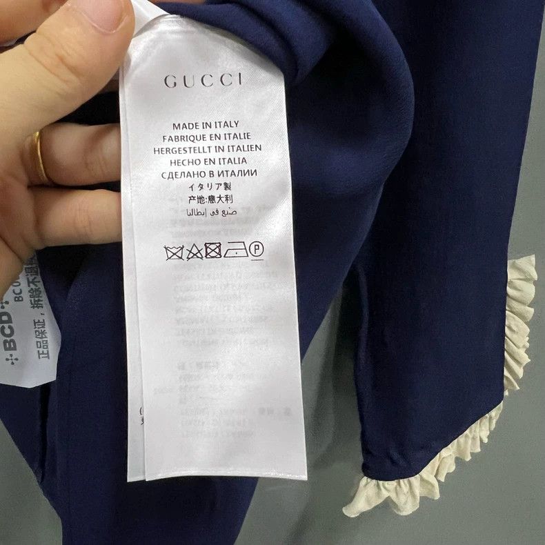 Gucci Gucci Dark blue lace lace shirt 2502-Nextarrow Size US XS / EU 42 / 0 - 5 Thumbnail