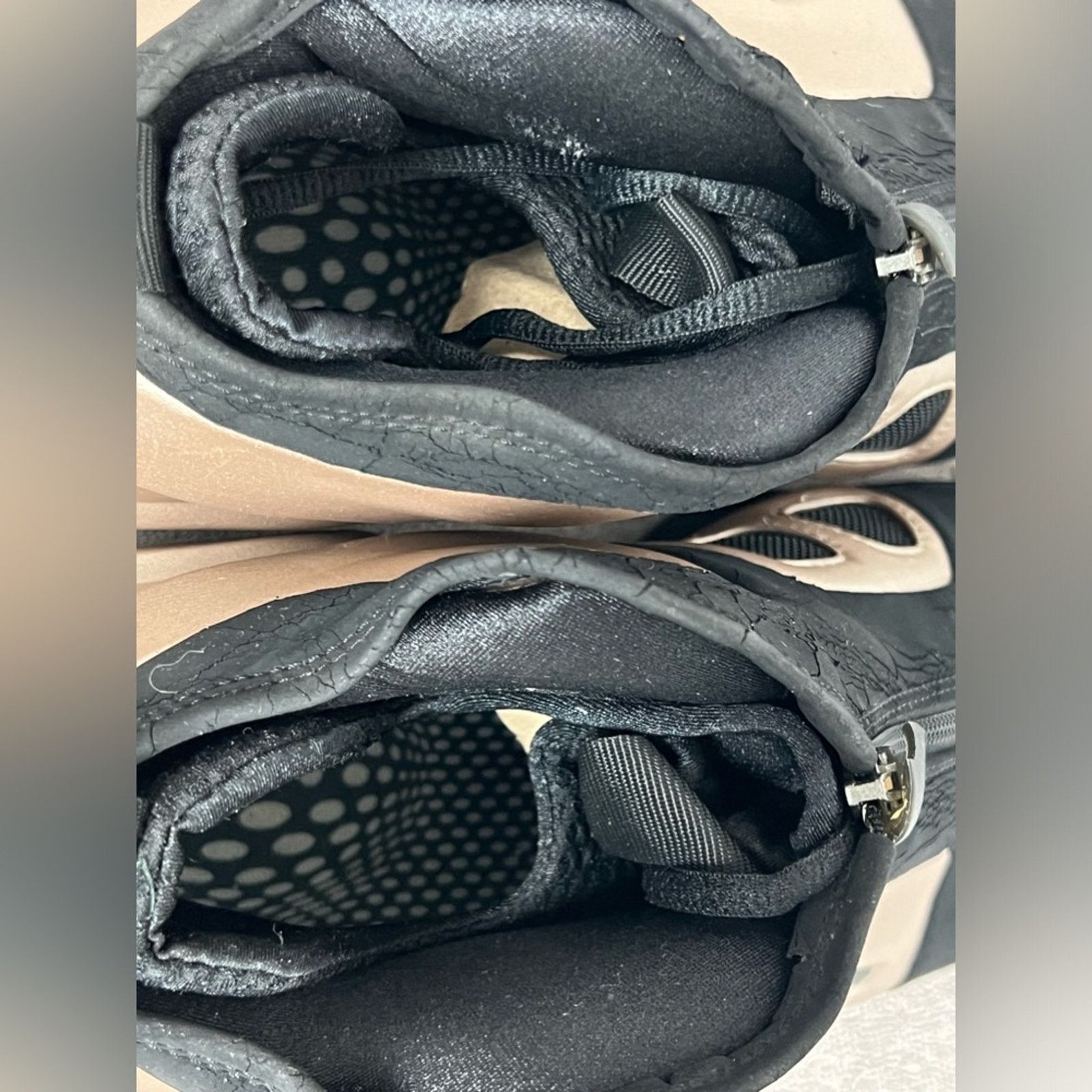 Nike Nike Air Flightposite 2010 KG Metallic Zinc/Black Men’s RARE Size US 10.5 / EU 43-44 - 9 Thumbnail