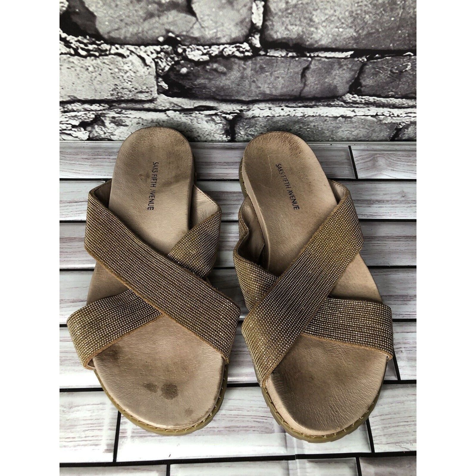 Saks Fifth Avenue Saks Fifth Avenue Tan Gold Beaded Slide Leather Casual Sanda Size US 6 / IT 36 - 9 Thumbnail