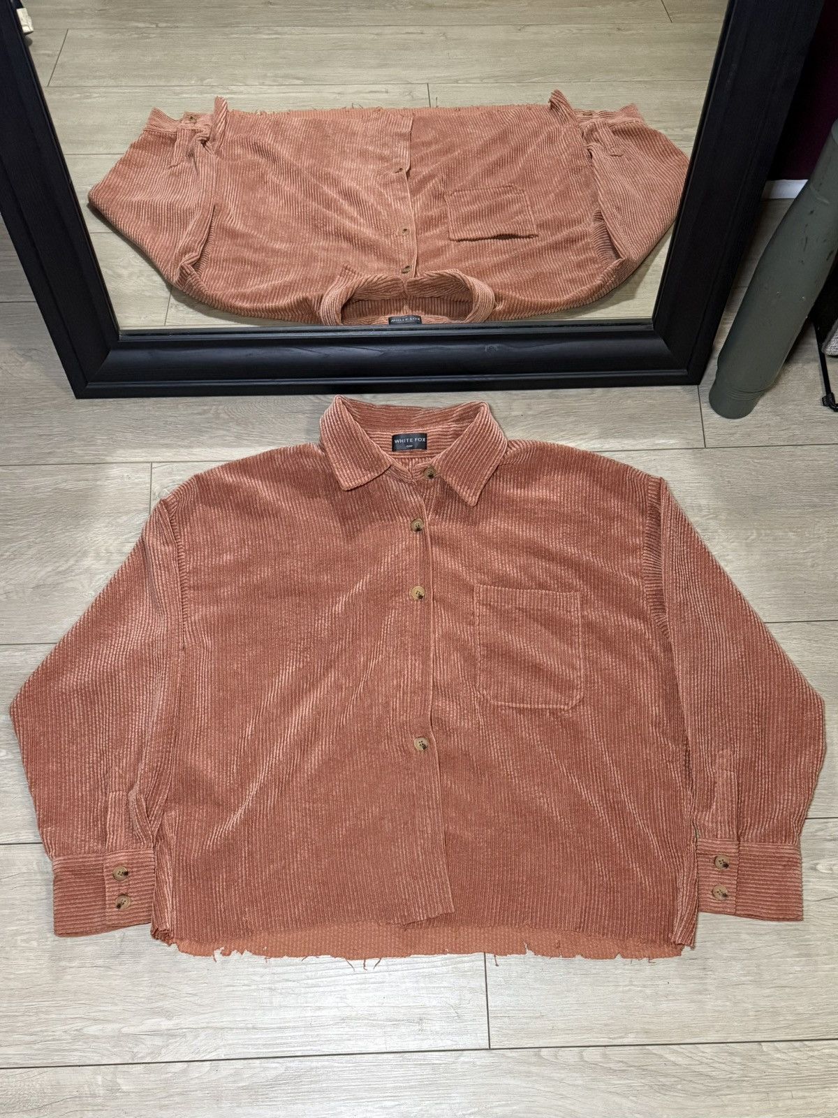 Other Vintage Corduroy White Fox Women’s Button Up Shirt Size S / US 4 / IT 40 - 1 Thumbnail