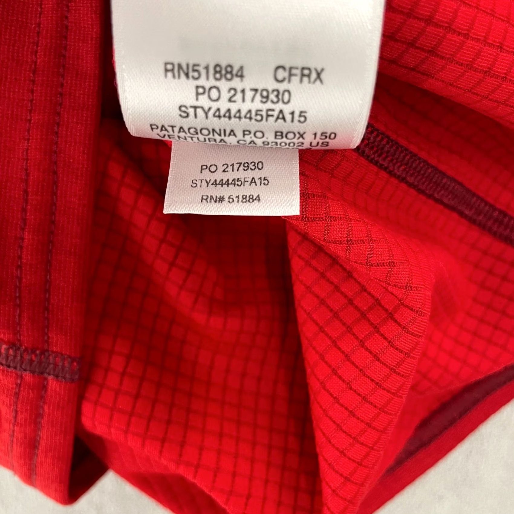 Patagonia Patagonia Pullover Mens Small Red Capilene Midweight Base Layer 1/4 Zip Zip Mock Neck Mockneck Zipper Logo Size US S / EU 44-46 / 1 - 7 Thumbnail