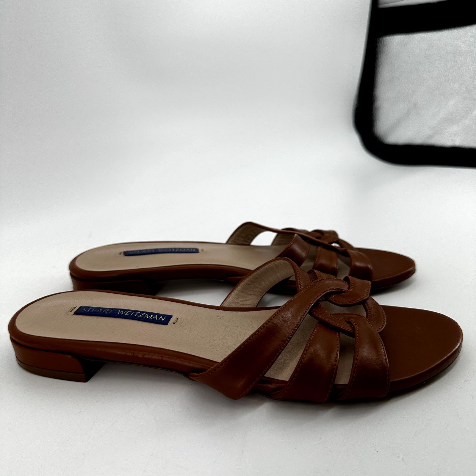 Stuart Weitzman Stuart Weitzman Cami Leather Sandals Vamp Straps Brown 7.5 Size US 7.5 / IT 37.5 - 4 Thumbnail