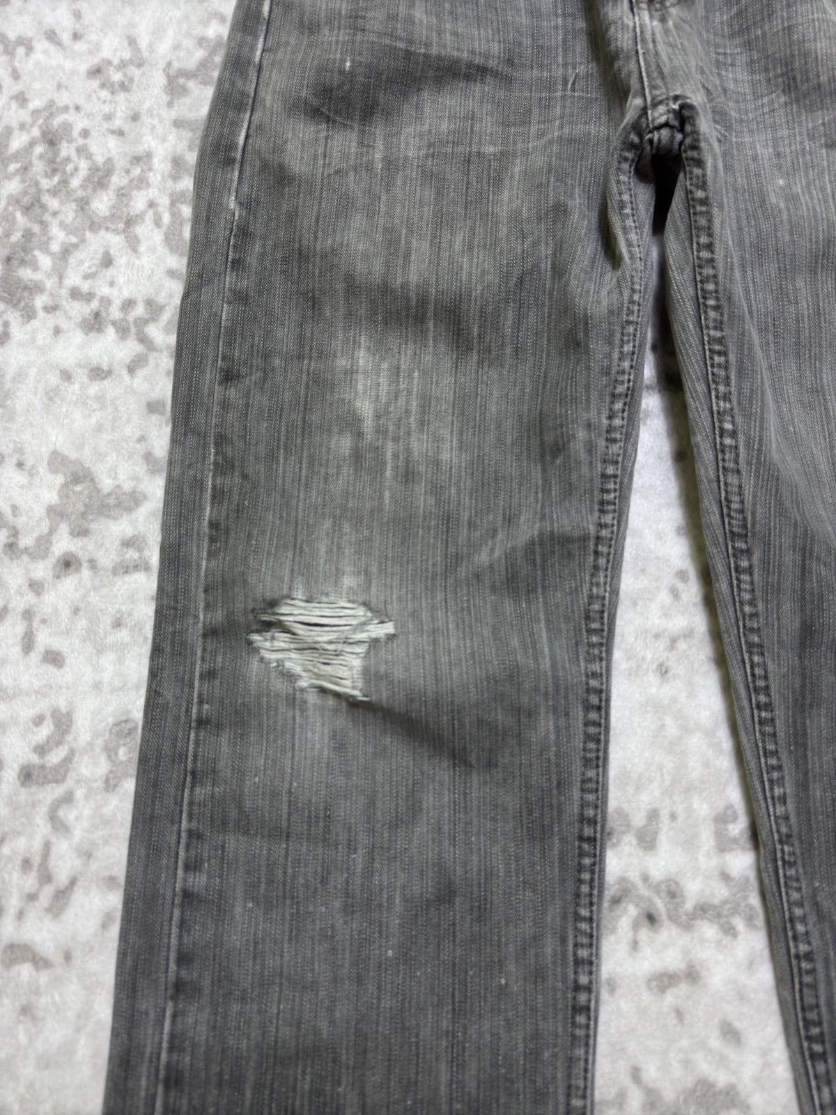 Japanese Brand Vintage Blue Gear Jeans Distressed Black Wing Embroidery Size US 32 / EU 48 - 6 Thumbnail
