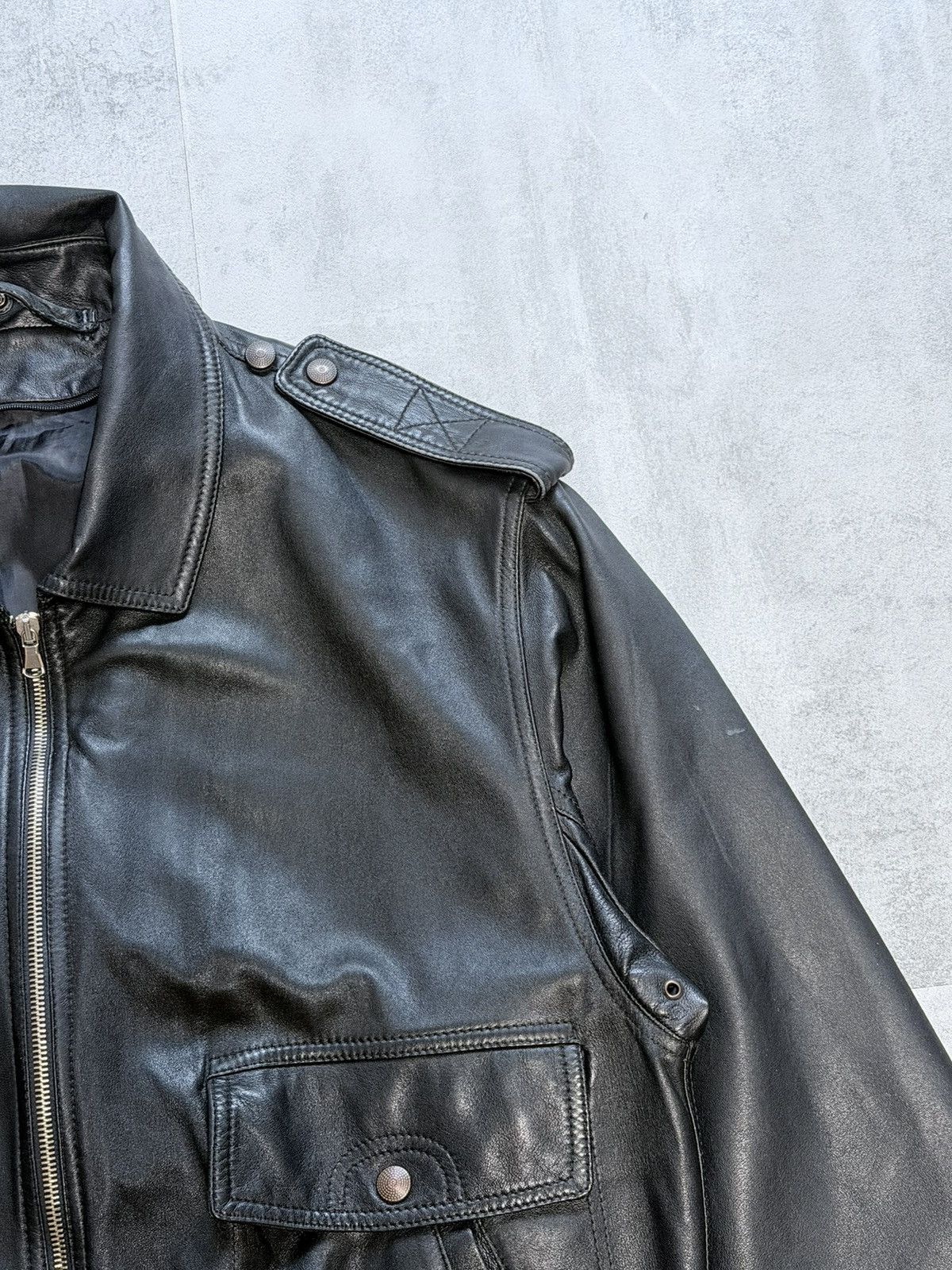 Vintage Vintage Black Shearling Guido Medici Leather Bomber Jacket Size US L / EU 52-54 / 3 - 7 Thumbnail