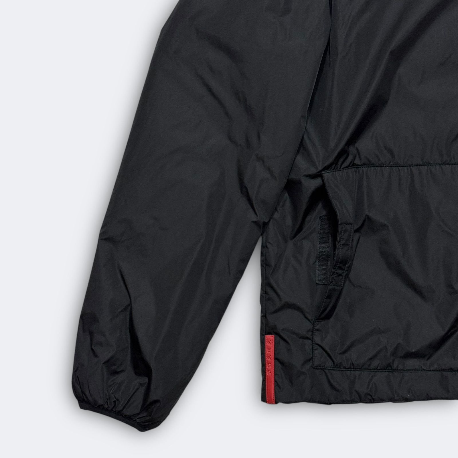 Prada Prada Black Nylon Down Padded light Jacket Size US L / EU 52-54 / 3 - 9 Thumbnail