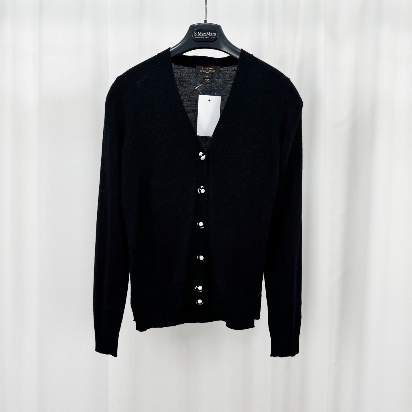 Louis Vuitton Louis Vuitton Yayoi Kusama Wool Knit Cardigan Size XS / US 0-2 / IT 36-38 - 1 Thumbnail