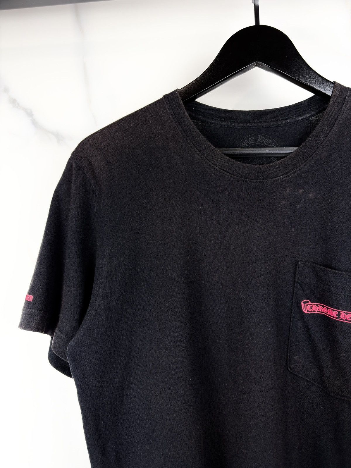 Chrome Hearts Chrome Hearts Made In Hollywood Pink Logo Pocket Tshirt Size US M / EU 48-50 / 2 - 6 Thumbnail