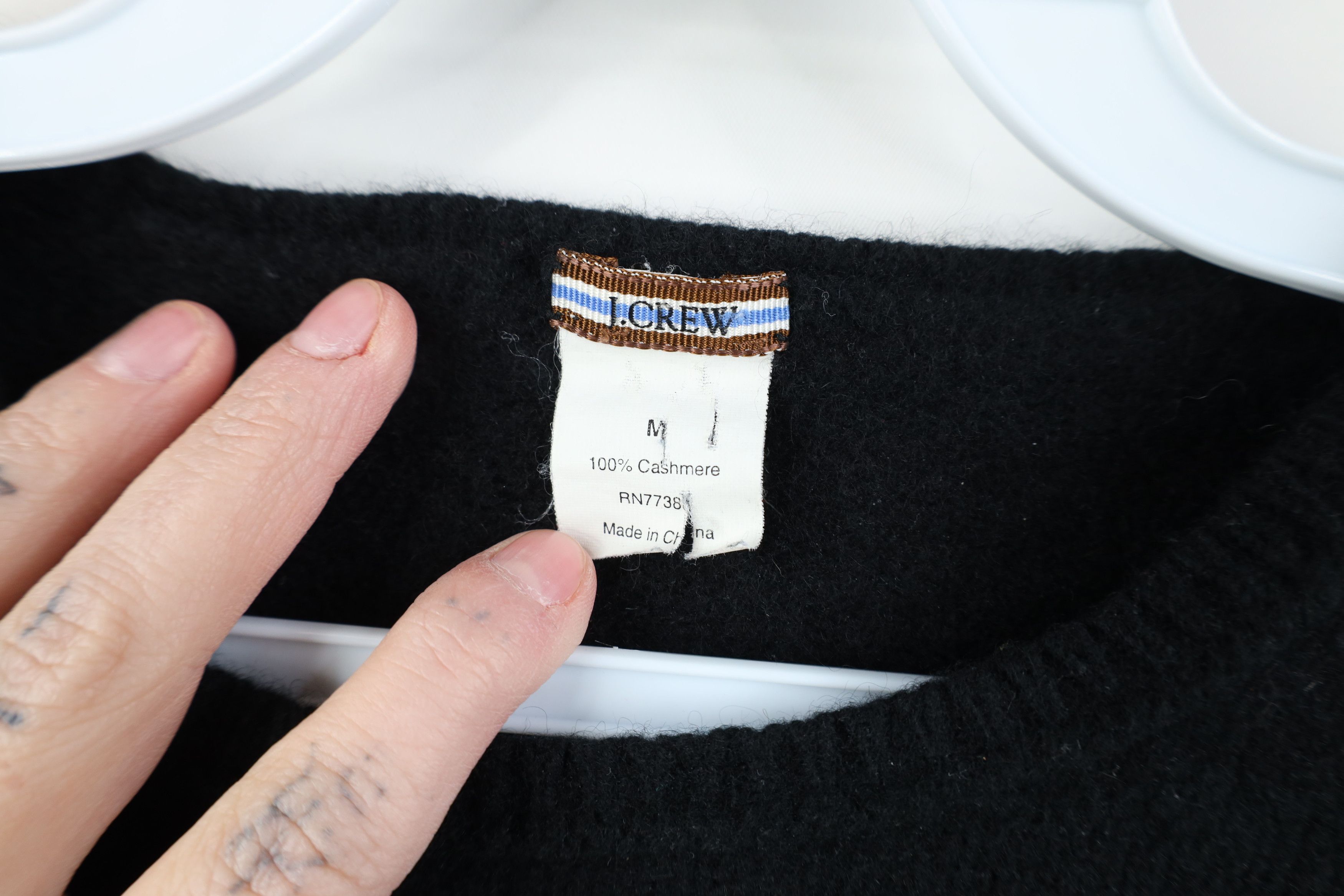 J.Crew Vintage Y2K J Crew Cropped Cashmere Knit Sweater Black Size M / US 6-8 / IT 42-44 - 4 Thumbnail