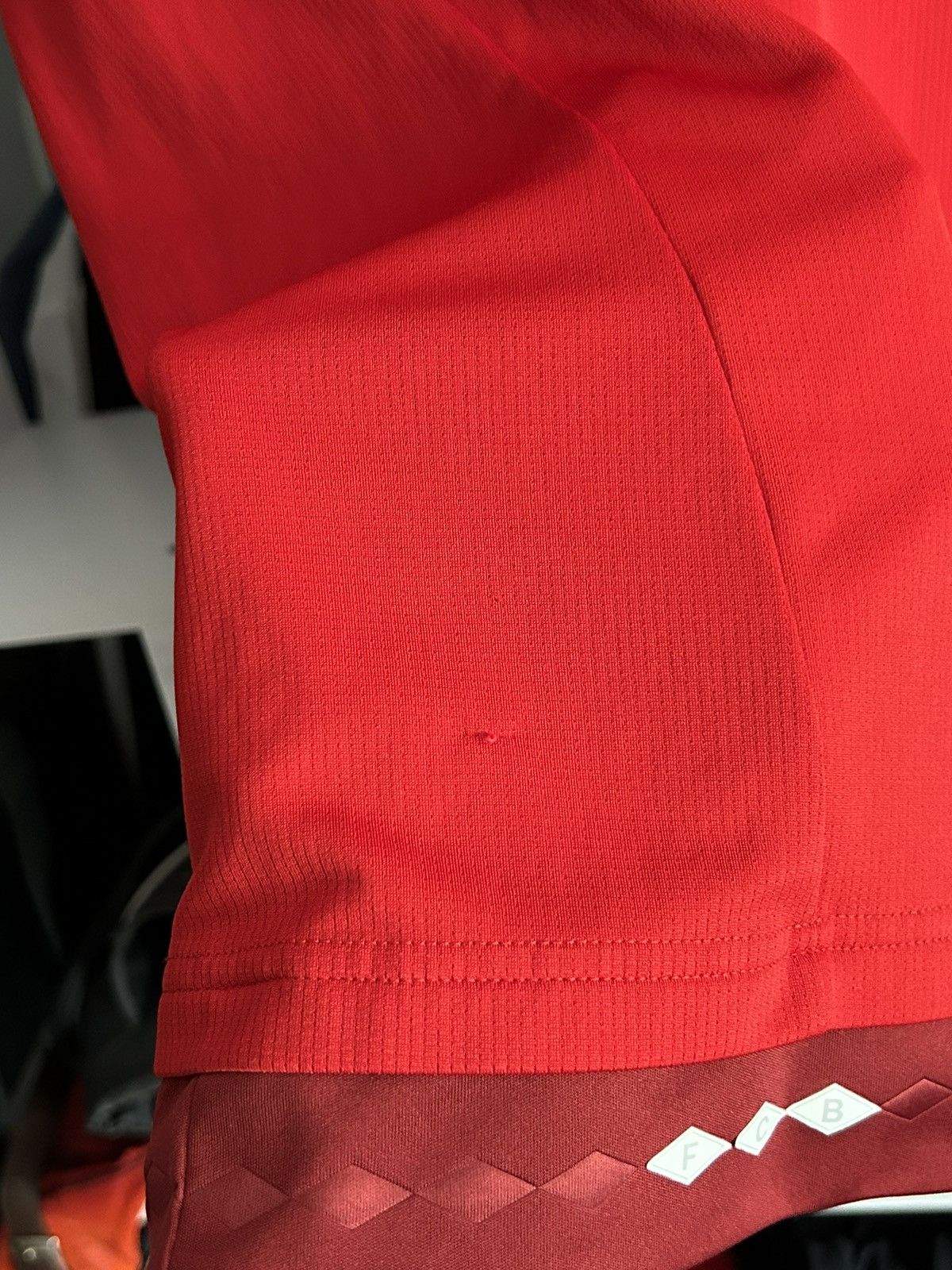 Adidas BAYERN MUNICH 2015/16 Home Adidas Jersey Size US M / EU 48-50 / 2 - 4 Thumbnail