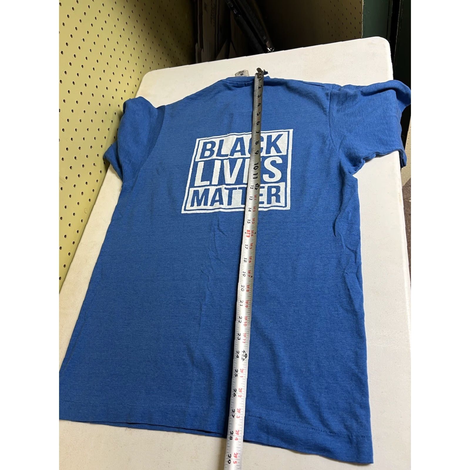 Vintage VINTAGE Black Lives Matter Blue Short Sleeve Distressed Single Stitch T-shirt M Mens Size US M / EU 48-50 / 2 - 8 Thumbnail