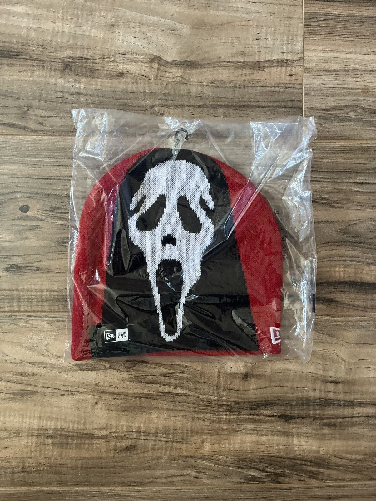 Supreme Supreme New Era Ghostface Beanie Size ONE SIZE - 1 Thumbnail