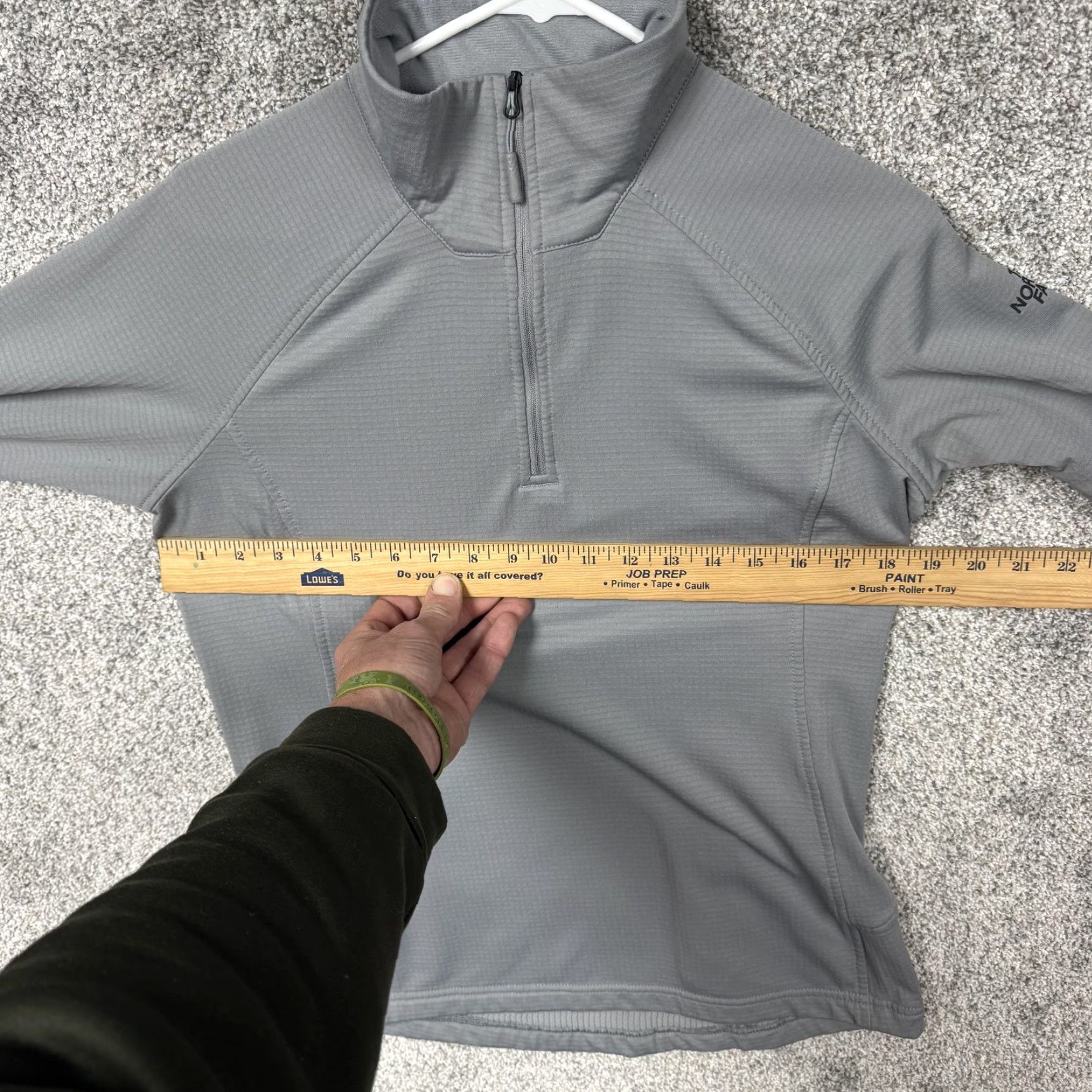 The North Face The North Face Women M Gray Pullover 1/4 Zip Mock Neck Thumbholes Raglan Sleeve Athletic Hiking Layering Shirt Size M / US 6-8 / IT 42-44 - 5 Thumbnail
