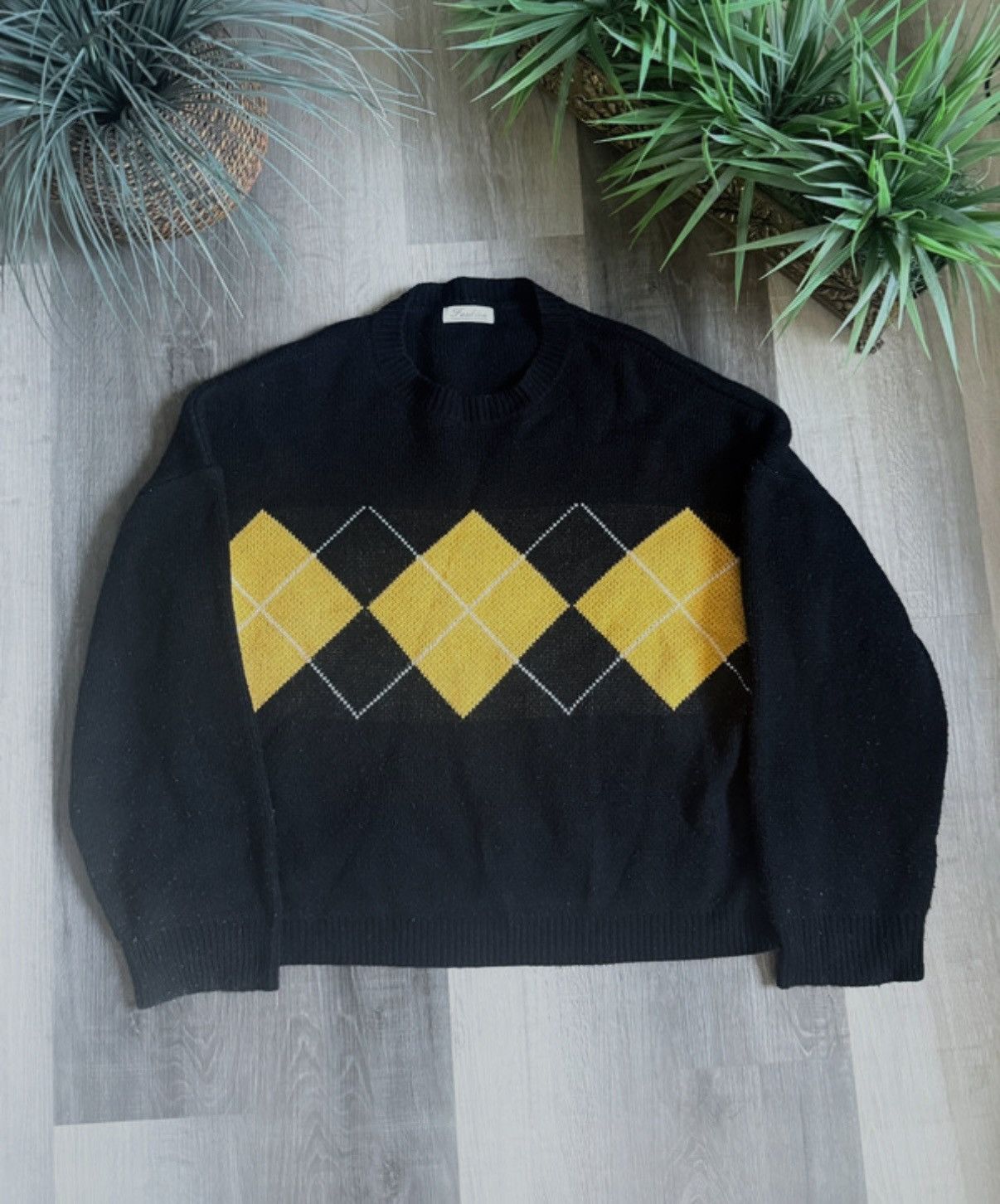 Vintage Vintage Argyle Knit Sweater Yellow Diamond Preppy Pullover Size US L / EU 52-54 / 3 - 1 Thumbnail