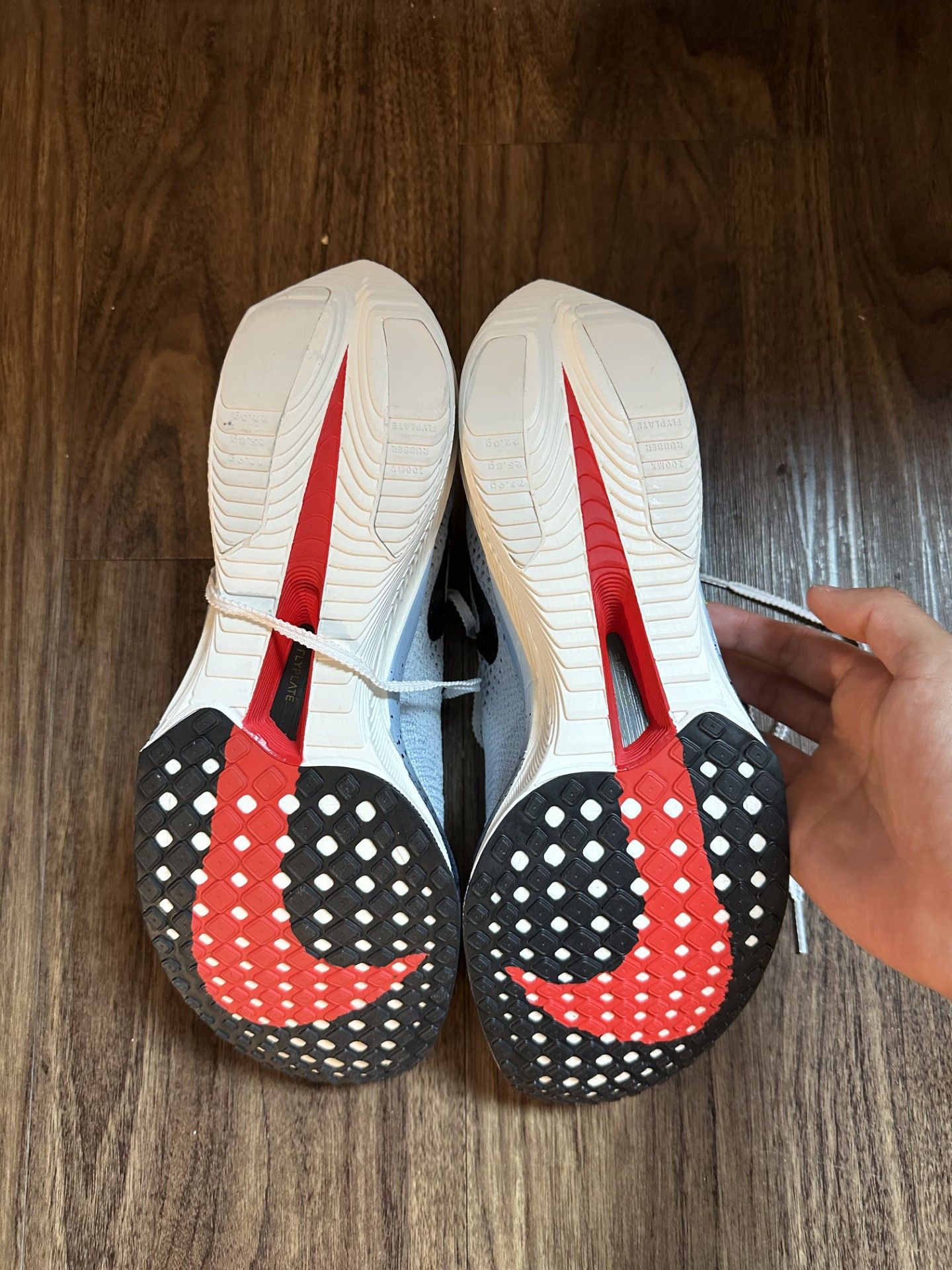 Nike Nike Vaporfly 3 Size US 11.5 / EU 44-45 - 1 Thumbnail