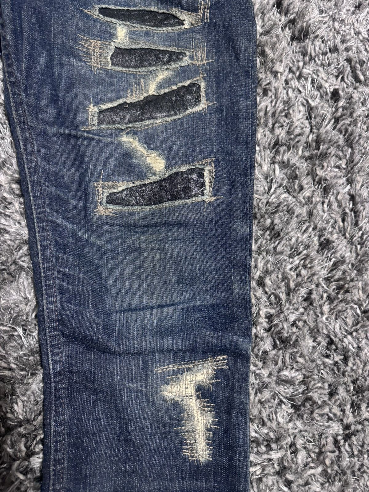 14th Addiction 14th Addiction Distressed Patchwork Jeans Size US 29 - 3 Thumbnail