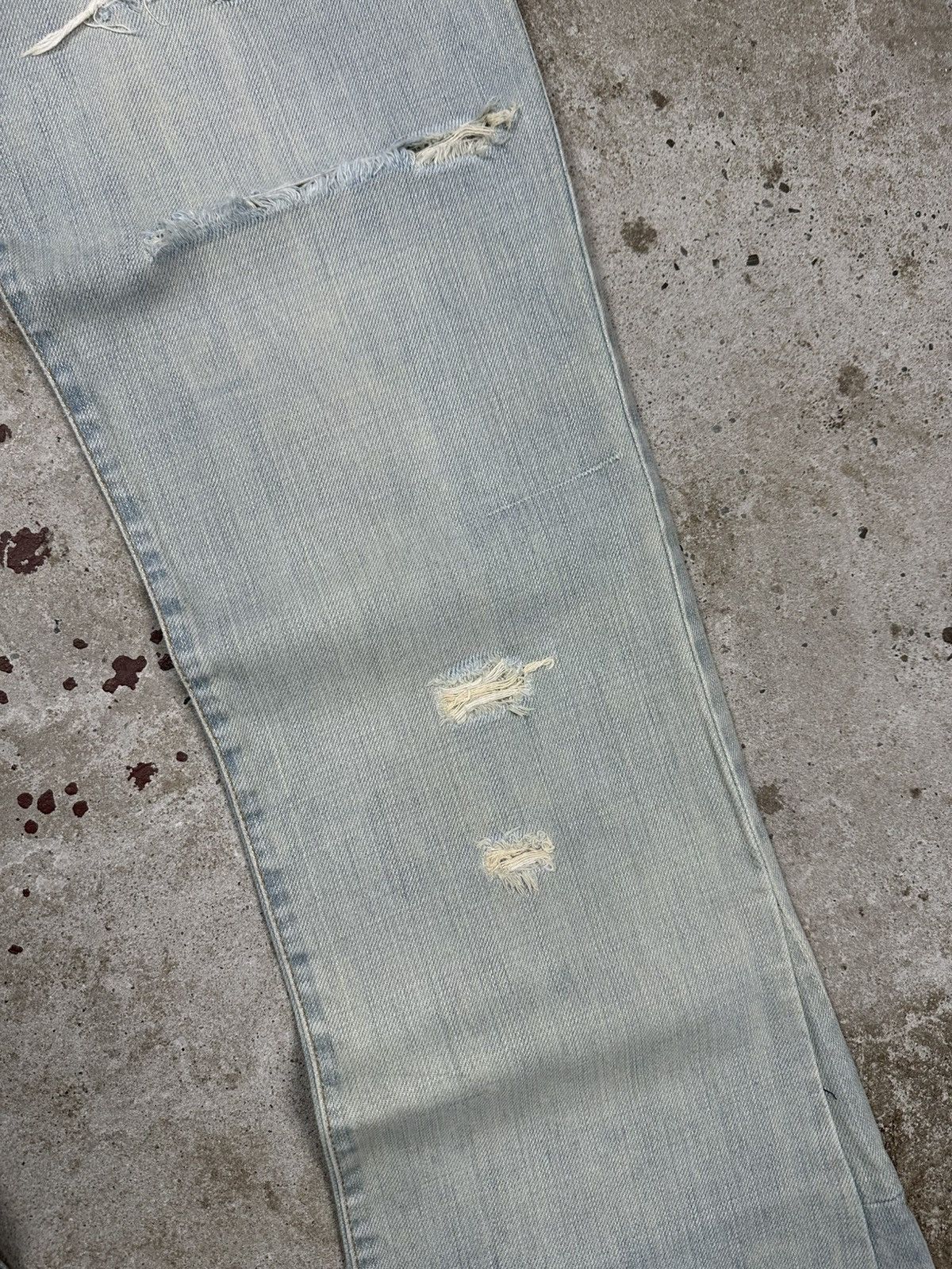 Dolce & Gabbana Vintage 2000s Dolce & Gabbana Flare Distressed Denim Pants Size 32" / US 10 / IT 46 - 6 Thumbnail