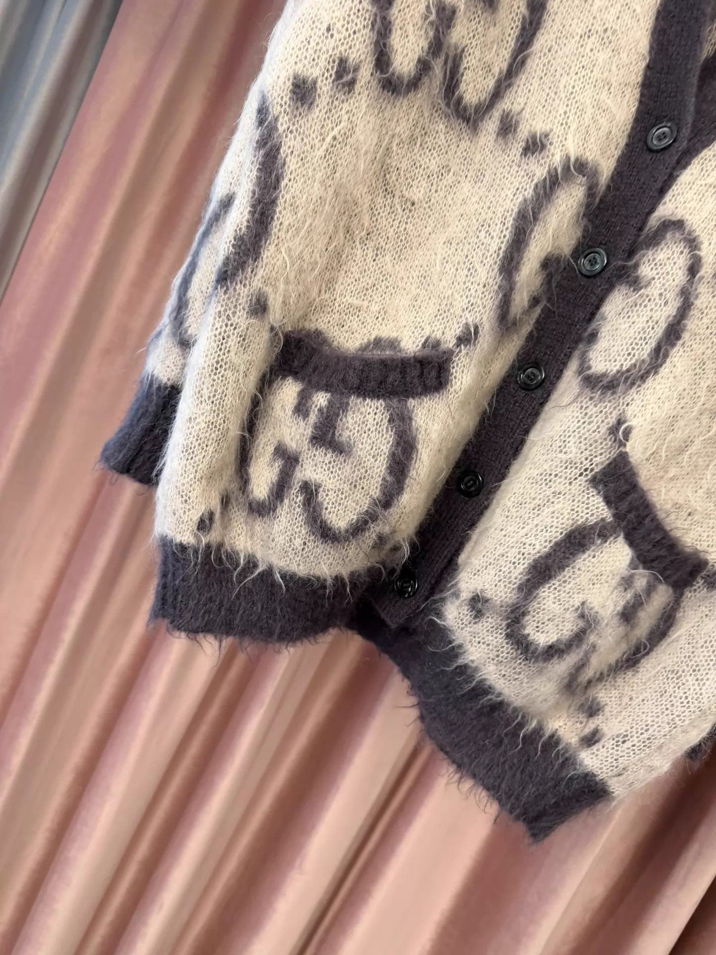 Gucci Gucci Mohair All-Over Print Cardigan Women's S Size S / US 4 / IT 40 - 4 Thumbnail