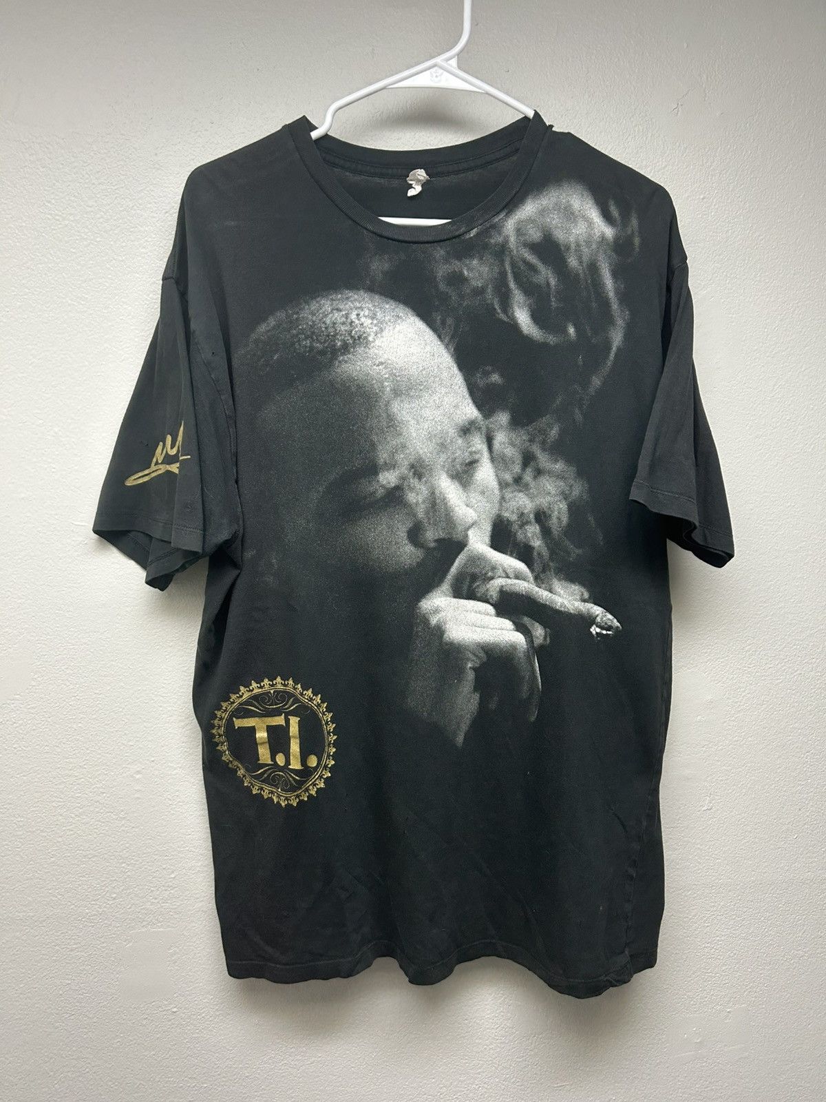 Rap Tees Vintage T.I. Smoking Cigar Big Graphic Tshirt Size US L / EU 52-54 / 3 - 1 Thumbnail