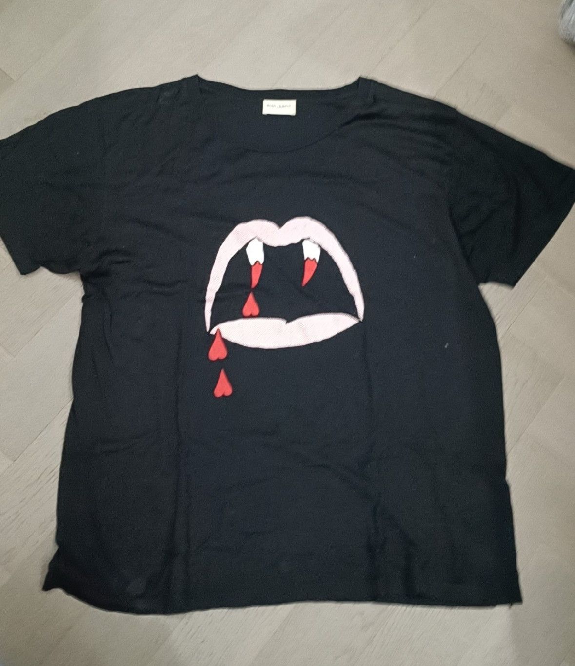 Yves Saint Laurent Saint Laurent Blood Teeth Short Sleeve T-Shirt 2502-Nextar Size US M / EU 48-50 / 2 - 1 Thumbnail