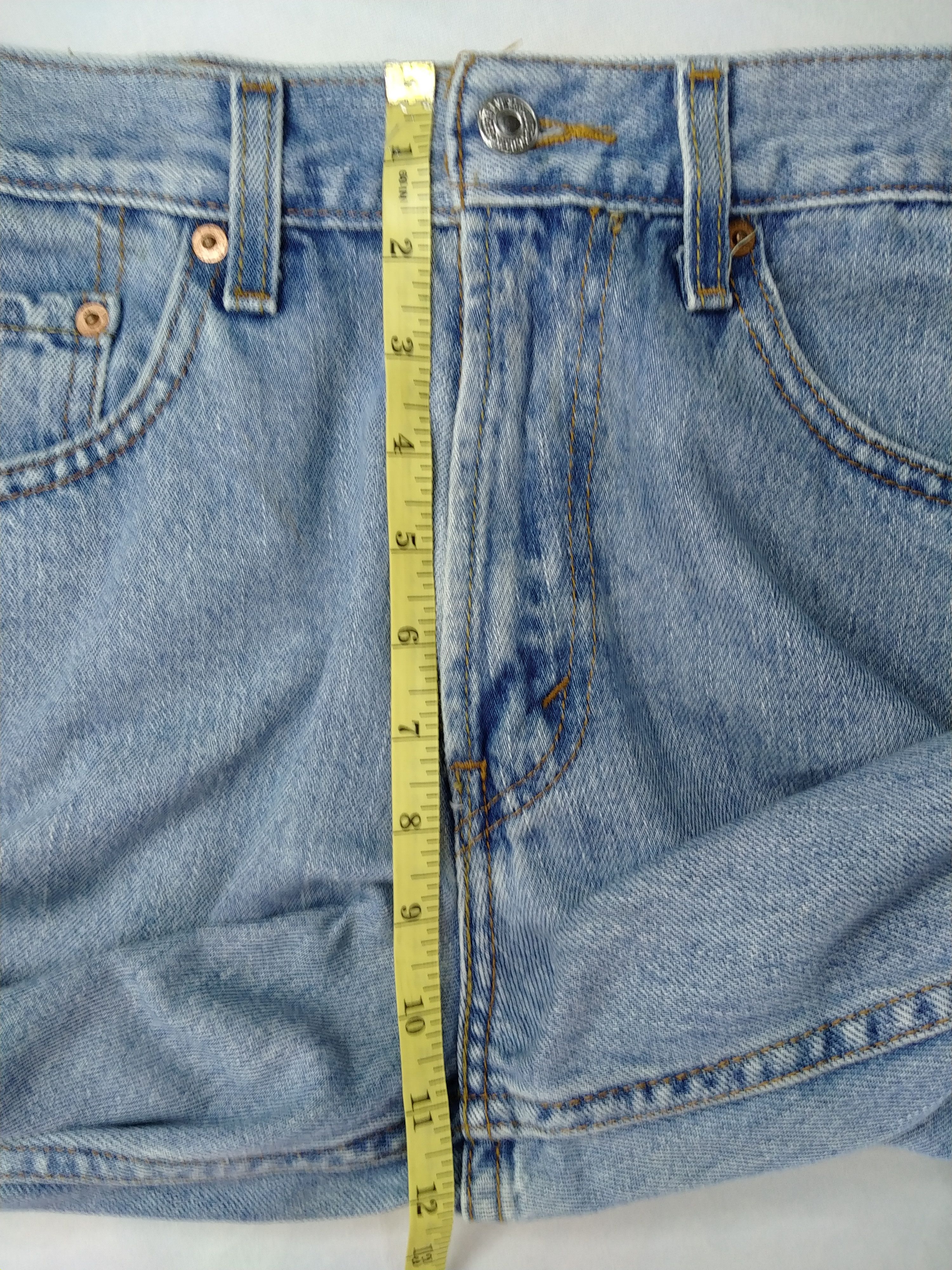 Vintage Light Wash Vintage Levi's 550 Relaxed Fit Denim -JN454 Size US 31 - 7 Thumbnail