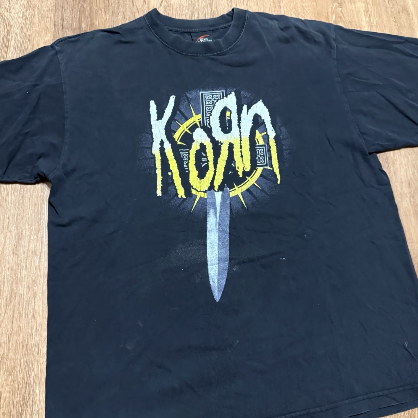 Vintage VINTAGE 90s Korn Cross Knife Graphic Band T-Shirt Faded Black Mens XL Size US XL / EU 56 / 4 - 4 Thumbnail