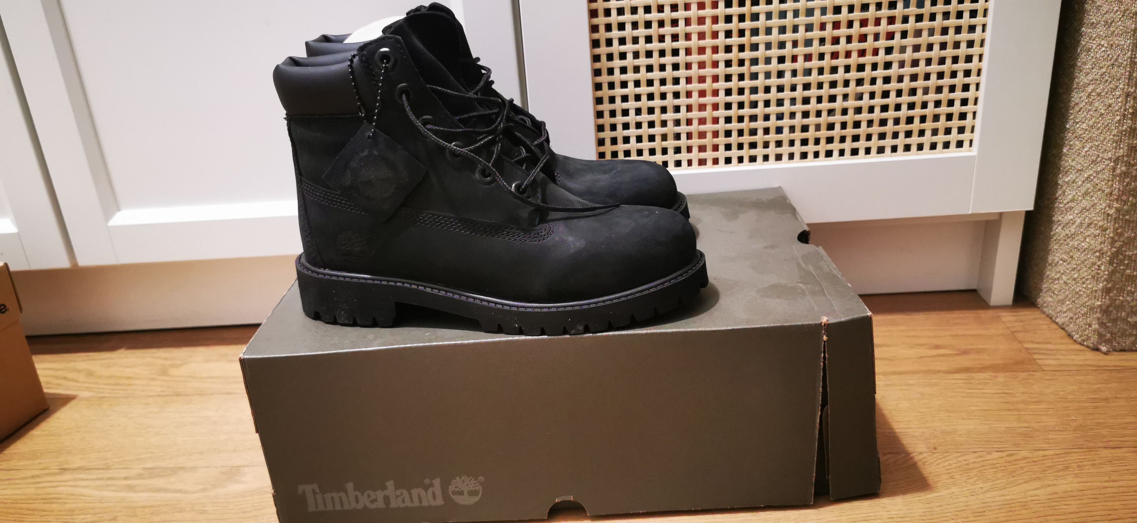Timberland Timberland 6 Inch Premium Waterproof Boot Size US 4 / IT 34 - 2 Thumbnail