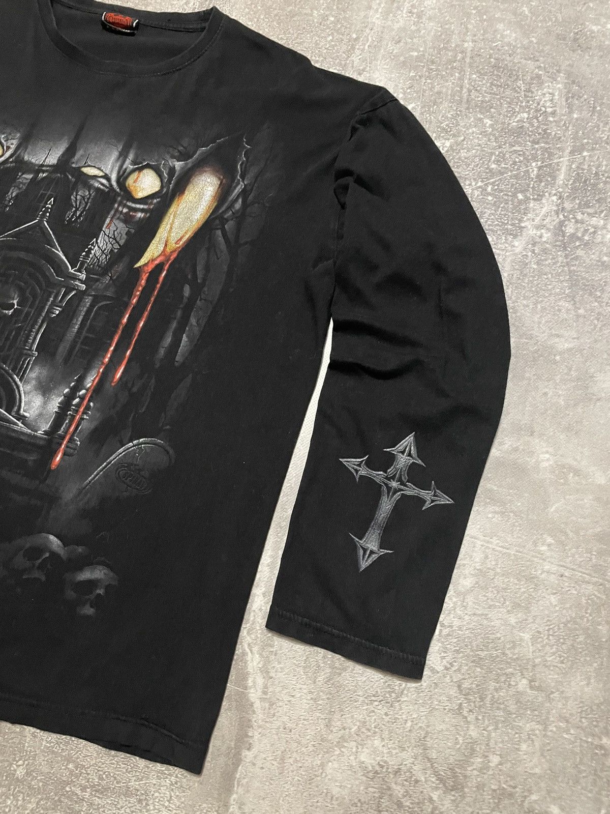 Affliction × Ed Hardy Vintage Black Metal Vampire Cross Full Print Long Sleeve Size US XL / EU 56 / 4 - 6 Thumbnail