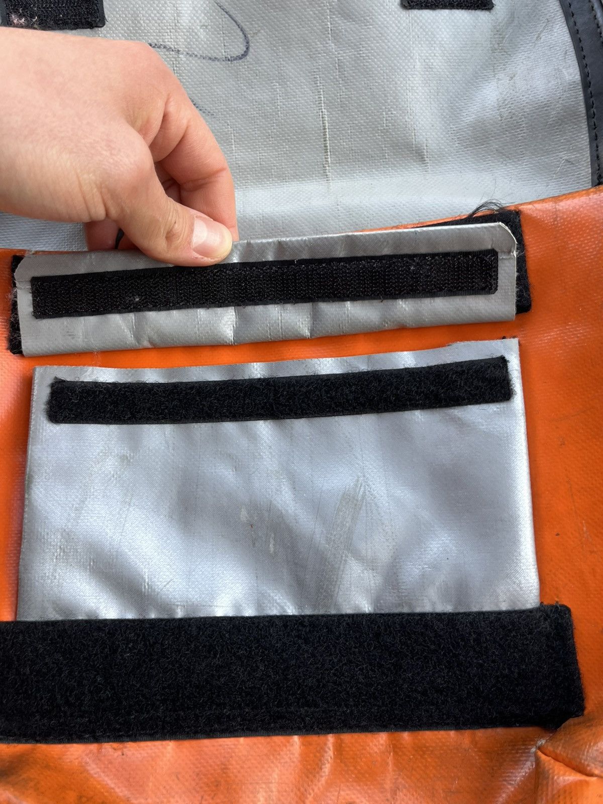 Freitag Vintage Freitag F11 Lassie Recycled Messenger Bag Crossbody Size ONE SIZE - 10 Thumbnail