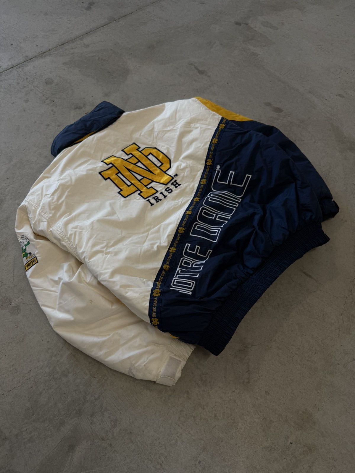 Other Vintage 90s notre dame jacket Size US L / EU 52-54 / 3 - 1 Thumbnail