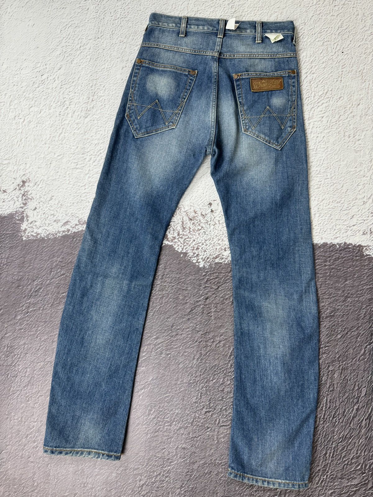 Vintage Wrangler Shaft jeans vintage banana tapered style Size US 28 / EU 44 - 1 Thumbnail