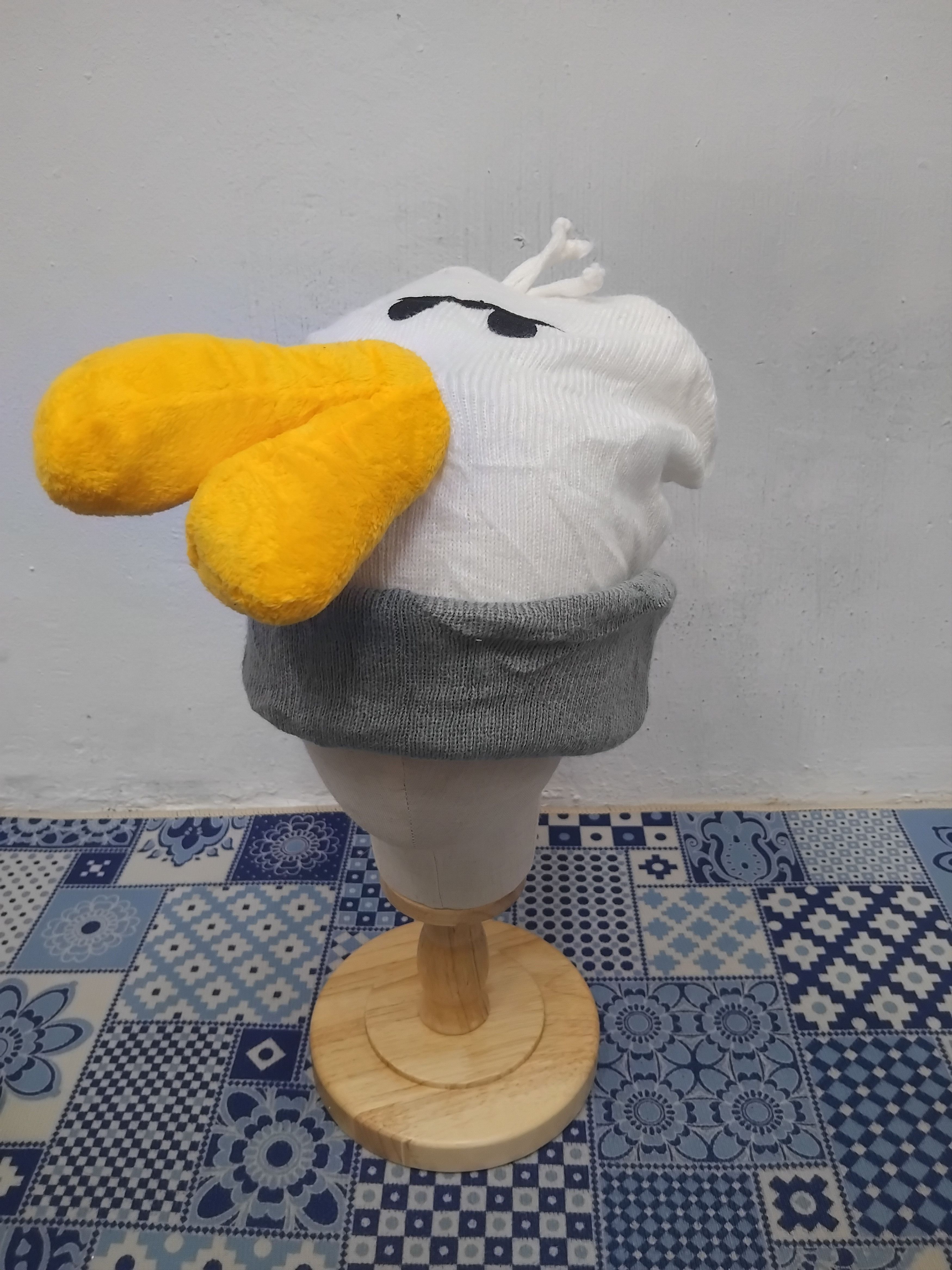 Cartoon Network 💥Tokyo Disney Bird Beanie Size ONE SIZE - 1 Thumbnail