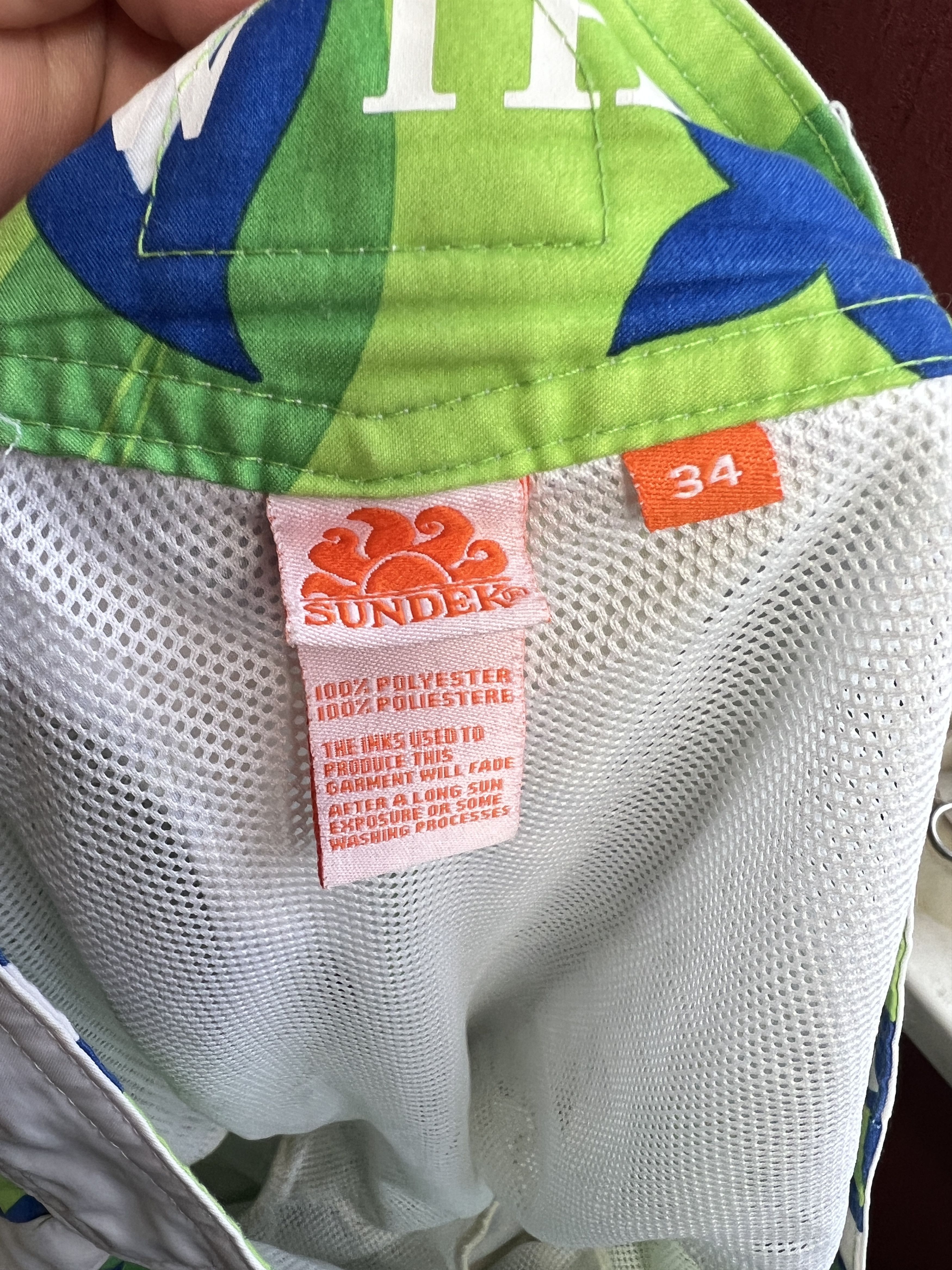 Sundek SUNDEK 34 BEATCH BOARD SHORTS FLOWERS Size US 34 / EU 50 - 8 Thumbnail